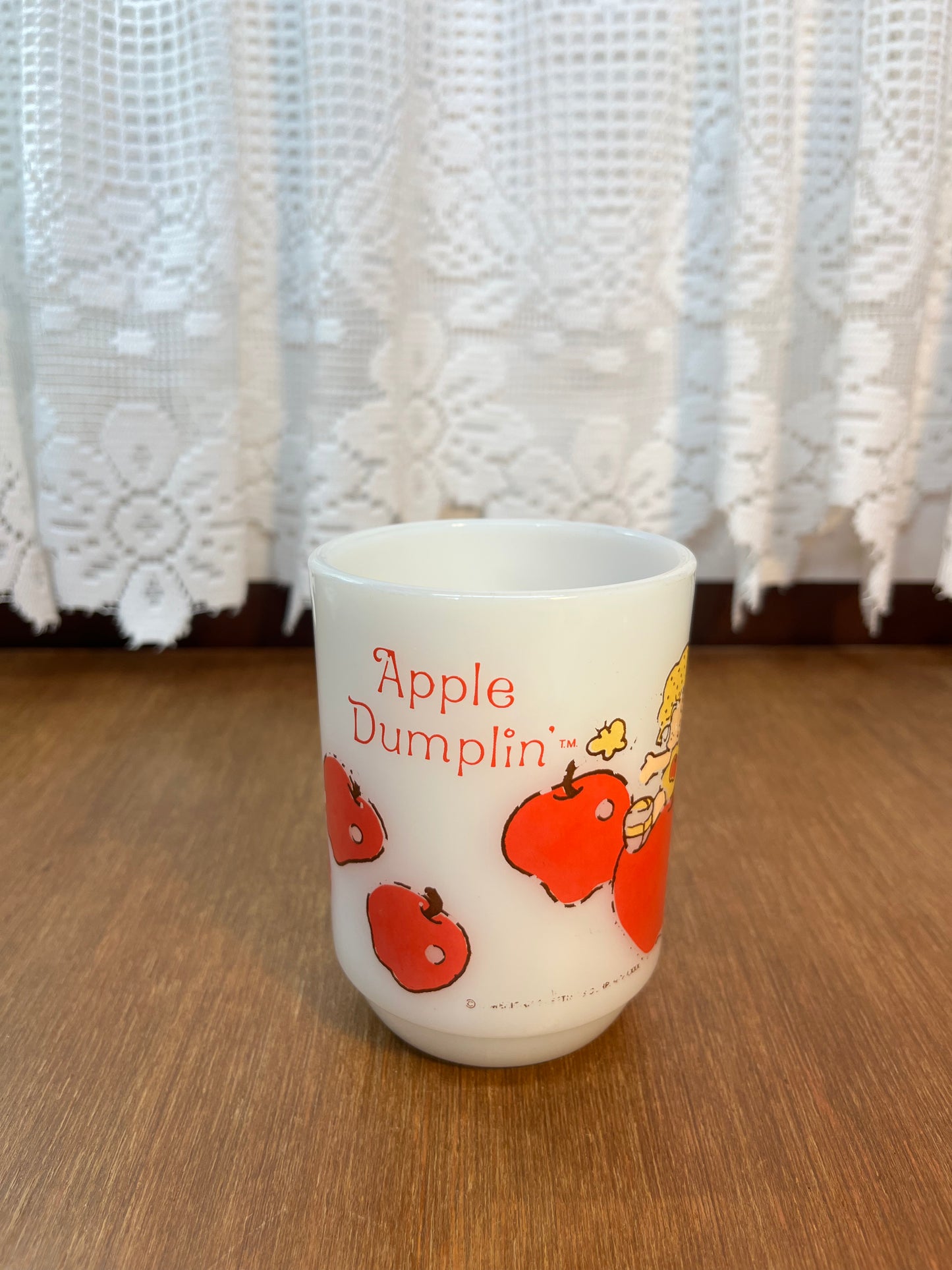 Vintage Milk Glass Anchor Hocking Apple Dumplin Mug