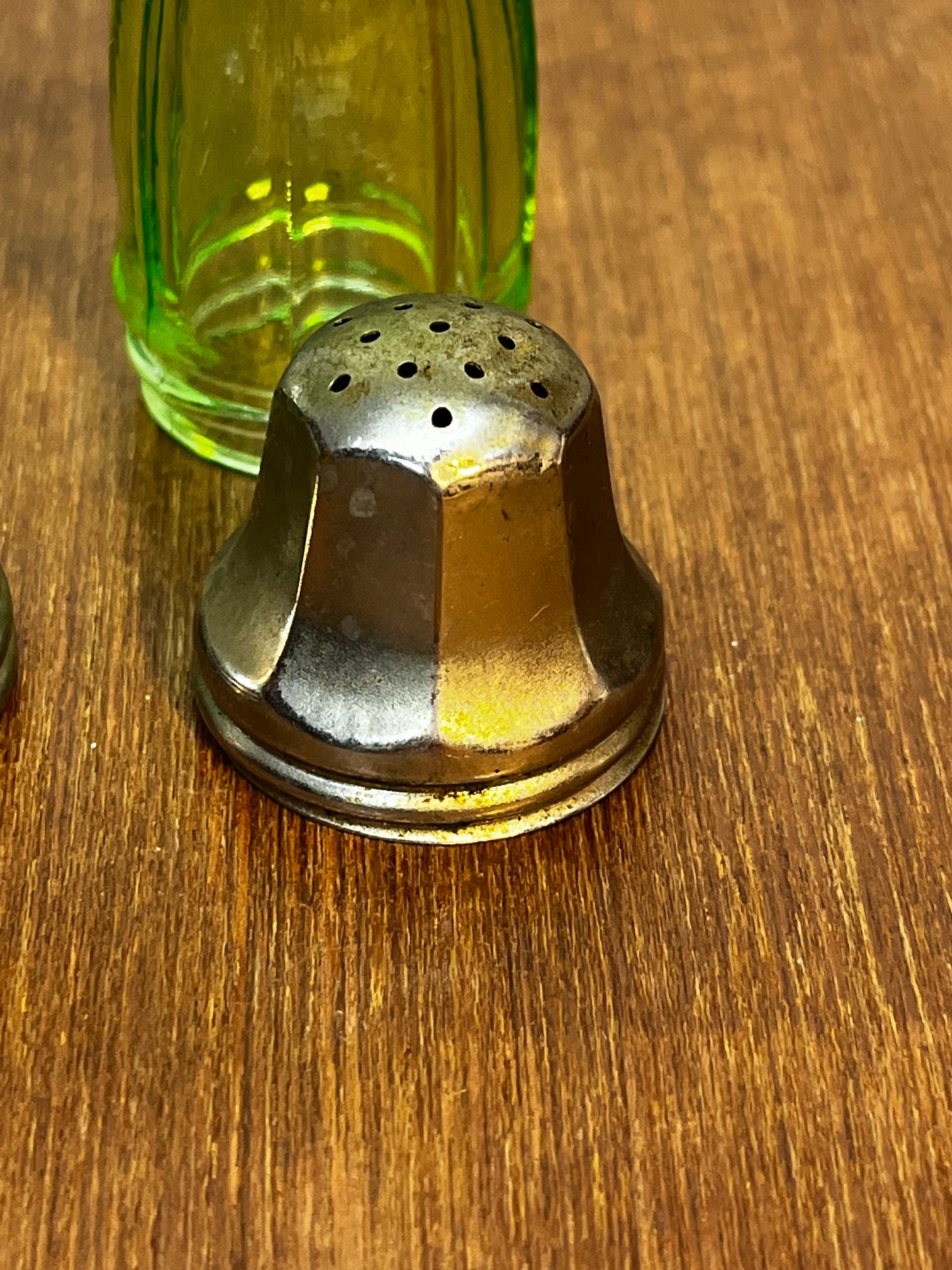 Vintage Uranium Glass Hazel Atlas Salt And Pepper Shaker Set