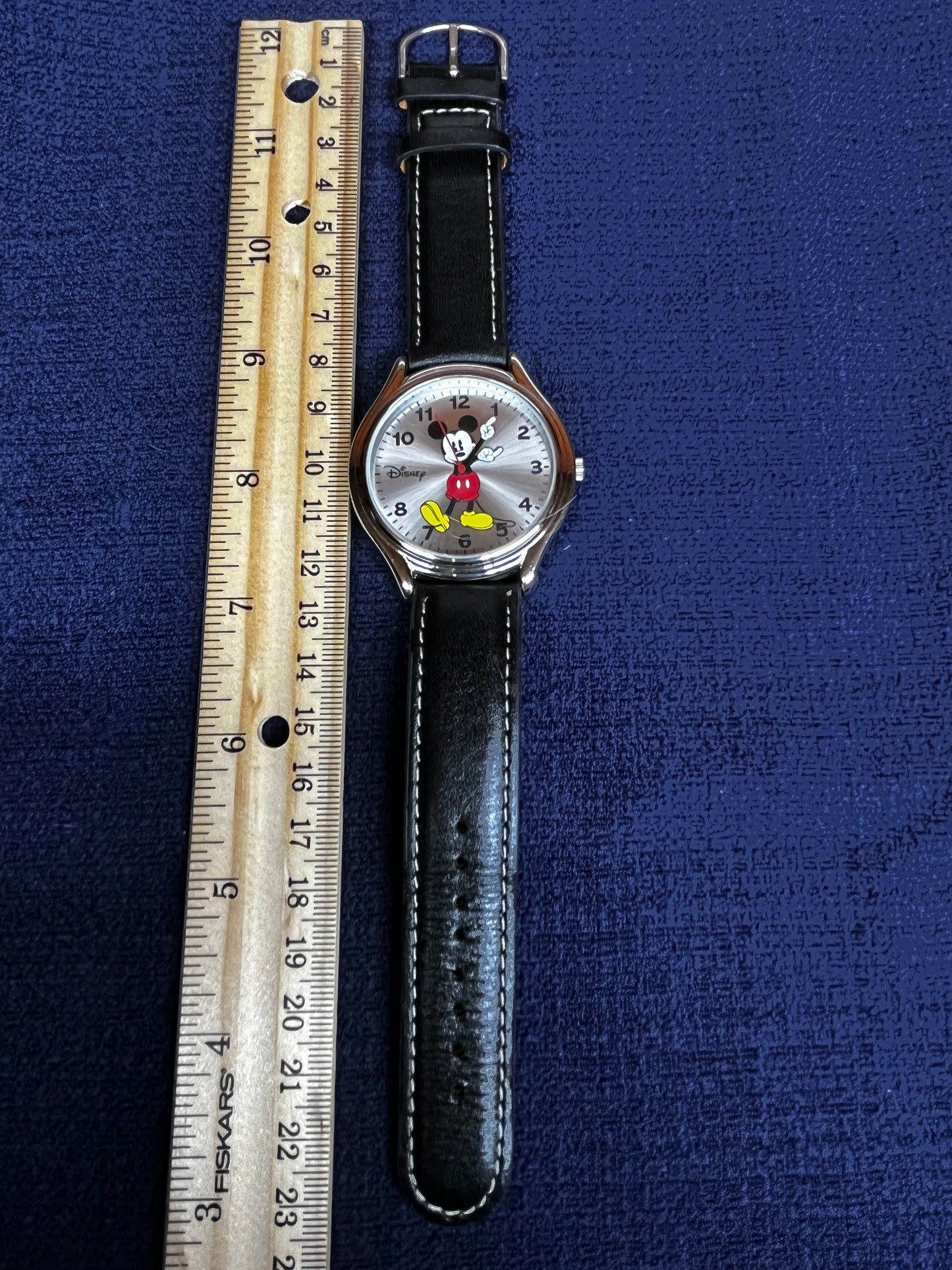Mickey Mouse Disney Men's Watch MCK619K