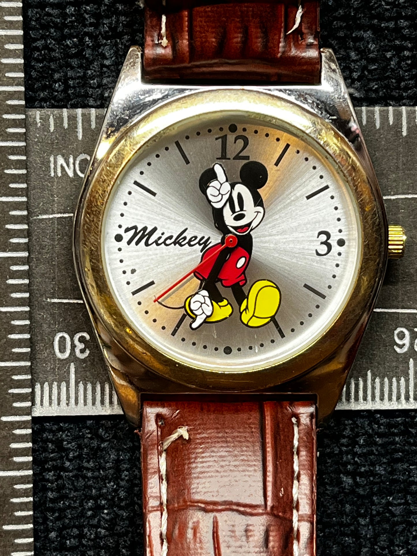 Vintage Mickey Mouse MCK623 Disney Watch