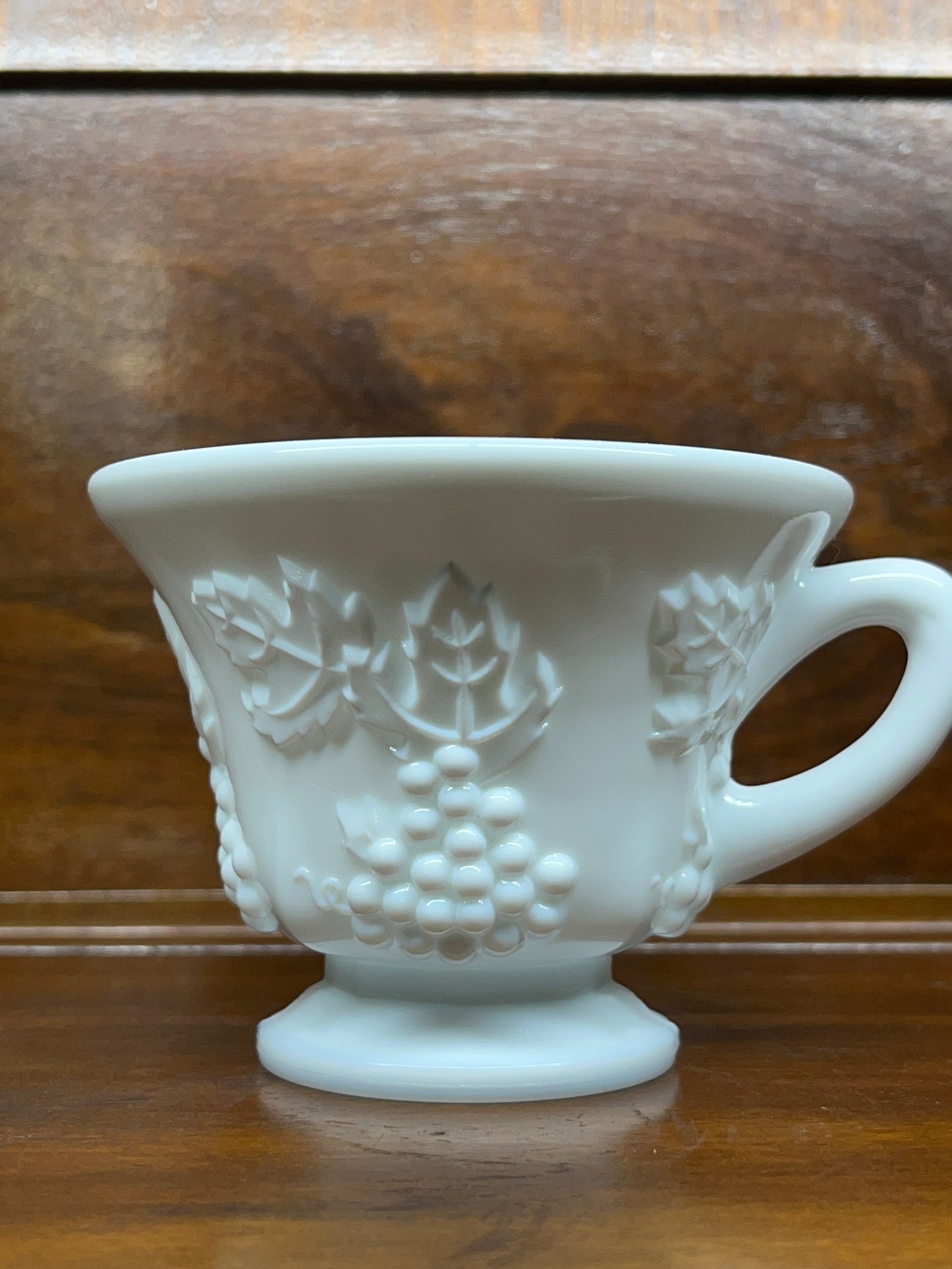 Vintage Colony Harvest Grape Milk Glass Cup