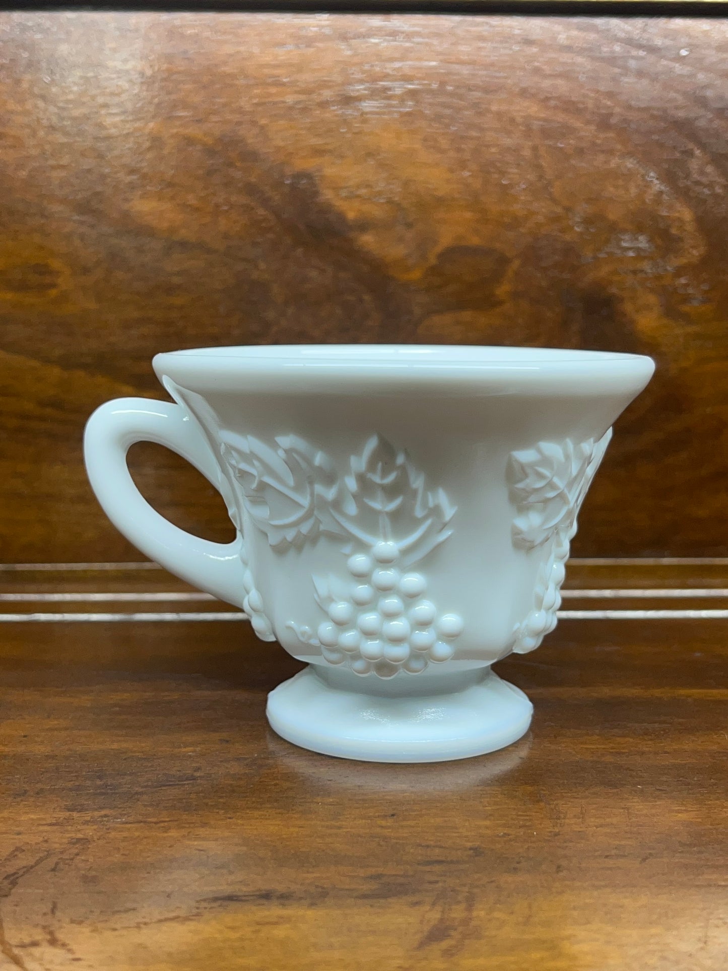 Vintage Colony Harvest Grape Milk Glass Cup
