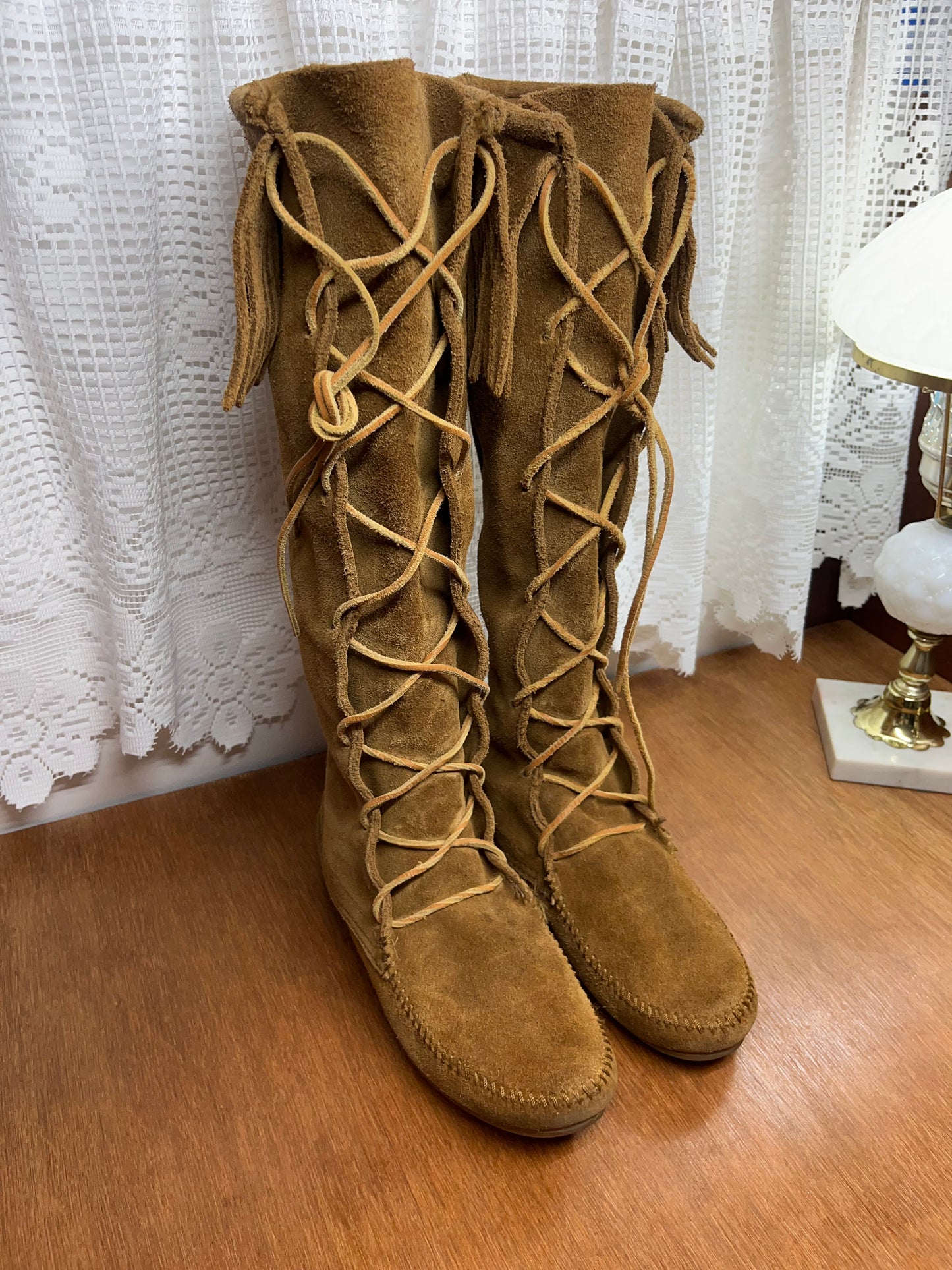 Brown Fringe Boho-chic Minnetonka Moccasin Front lace knee high boots!