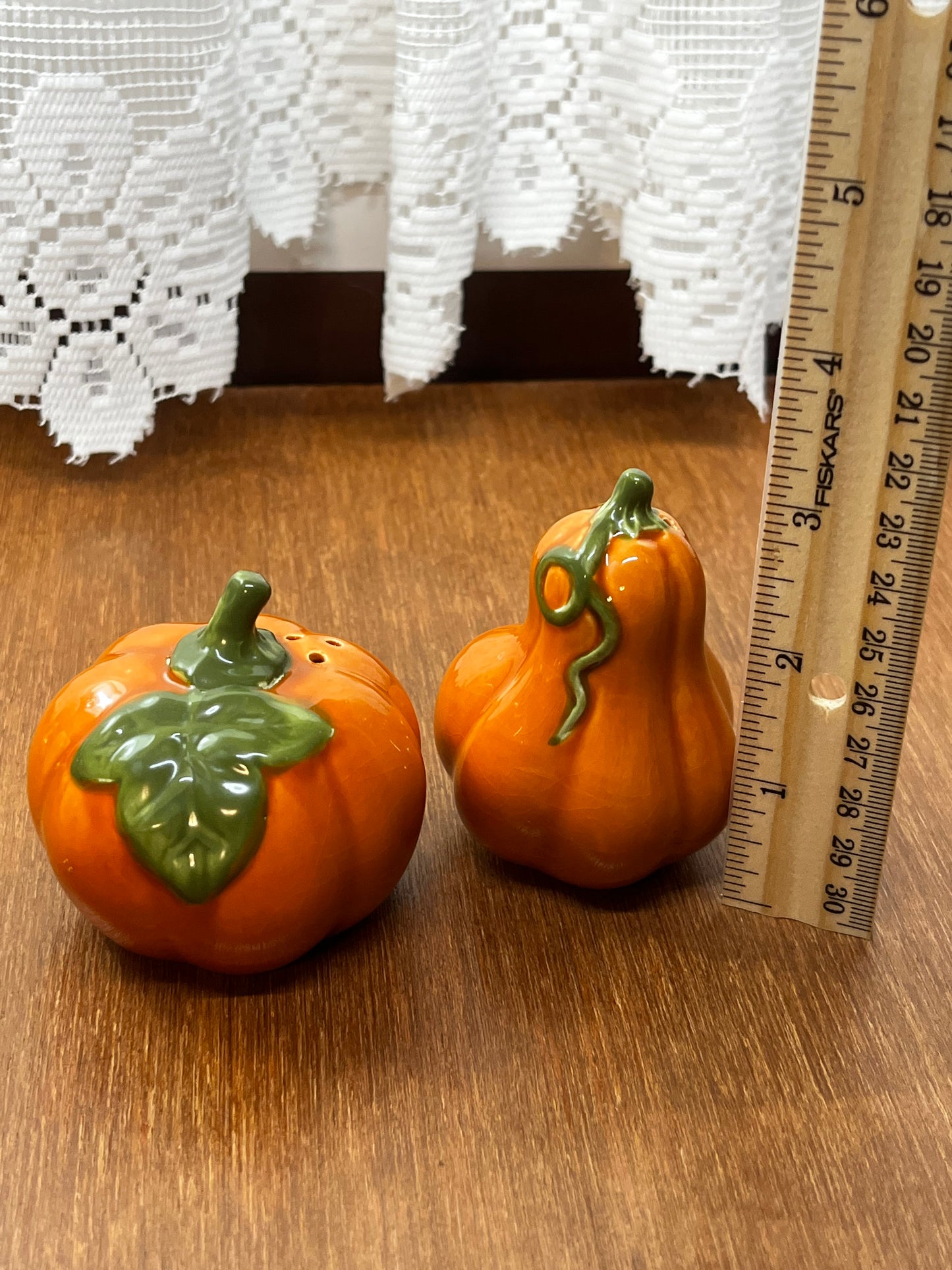 Pumpkin Fall & Autumn Salt and Pepper shakers