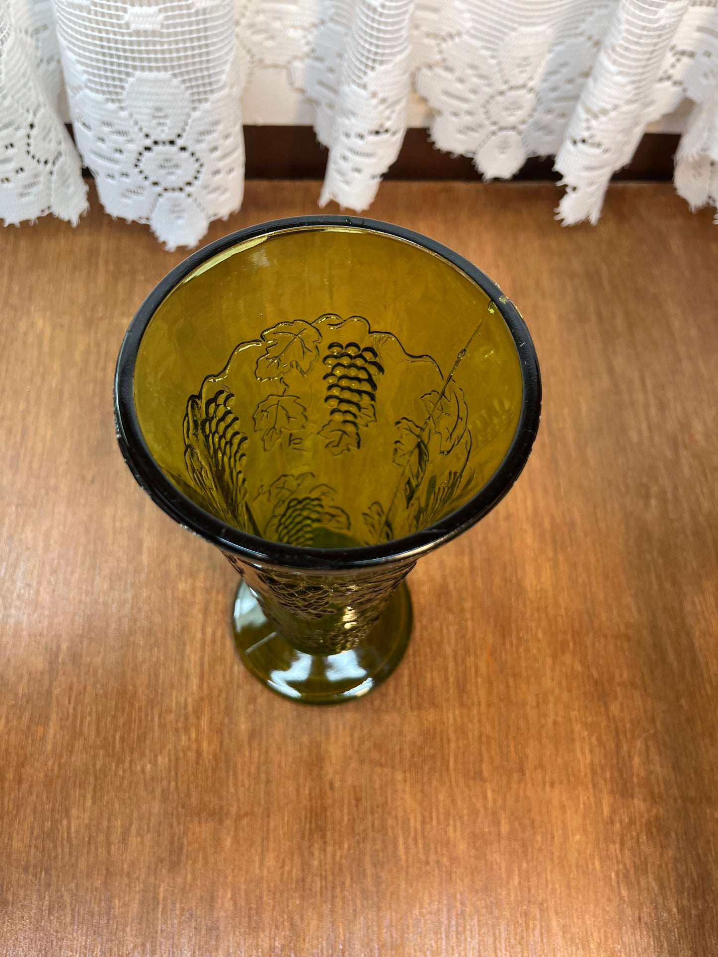 Vintage Indiana Colony Green Glass Grape Pattern Footed Vase