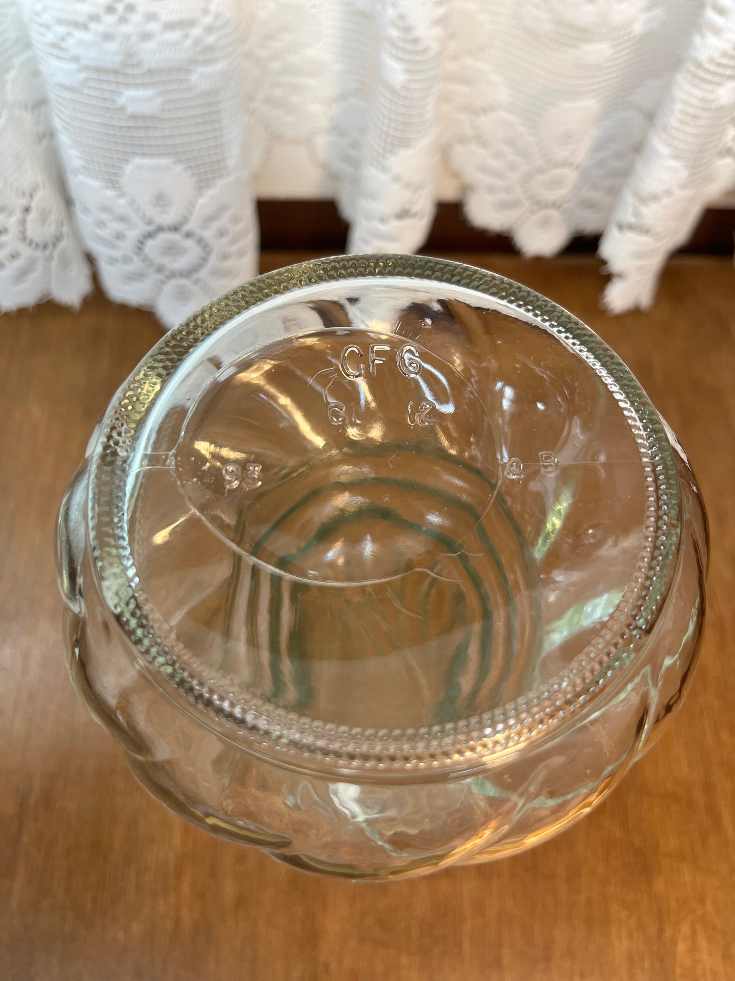 Spiral CFG Oval Vase