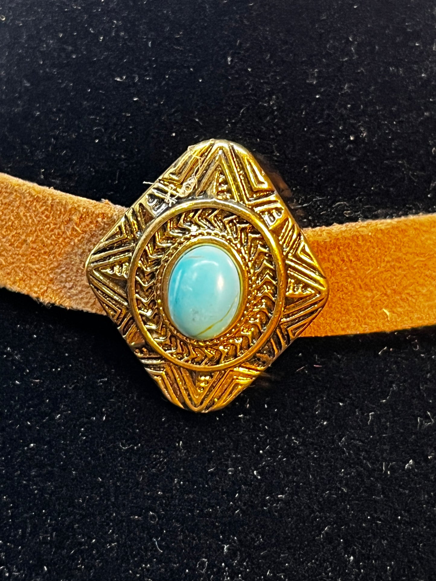 Brown Choker Necklace with Turquoise Stone