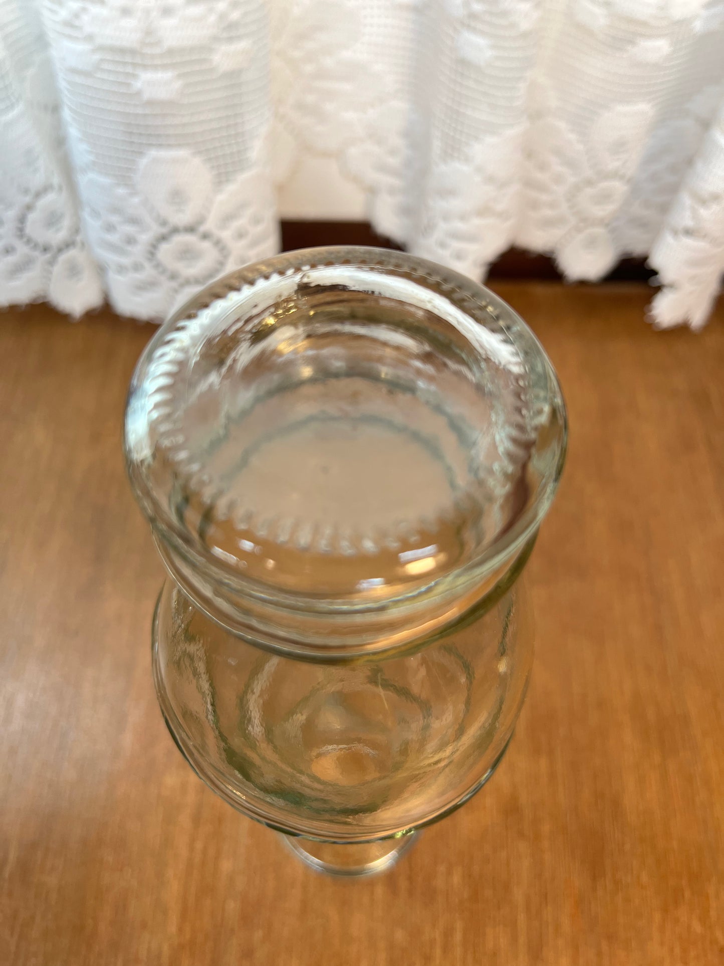 Clear Spiral Bud Flower Vase