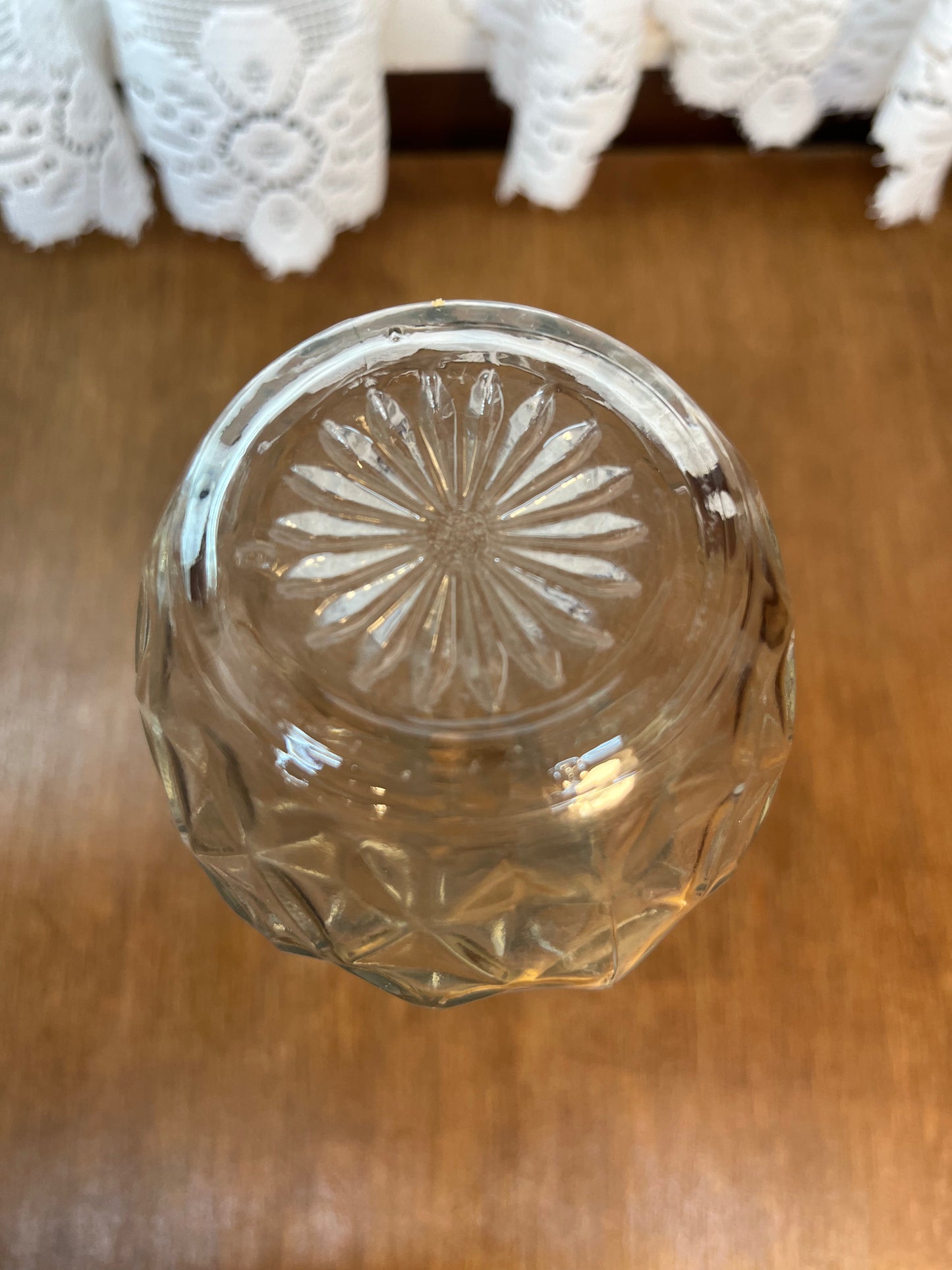 Star Bottom Vase