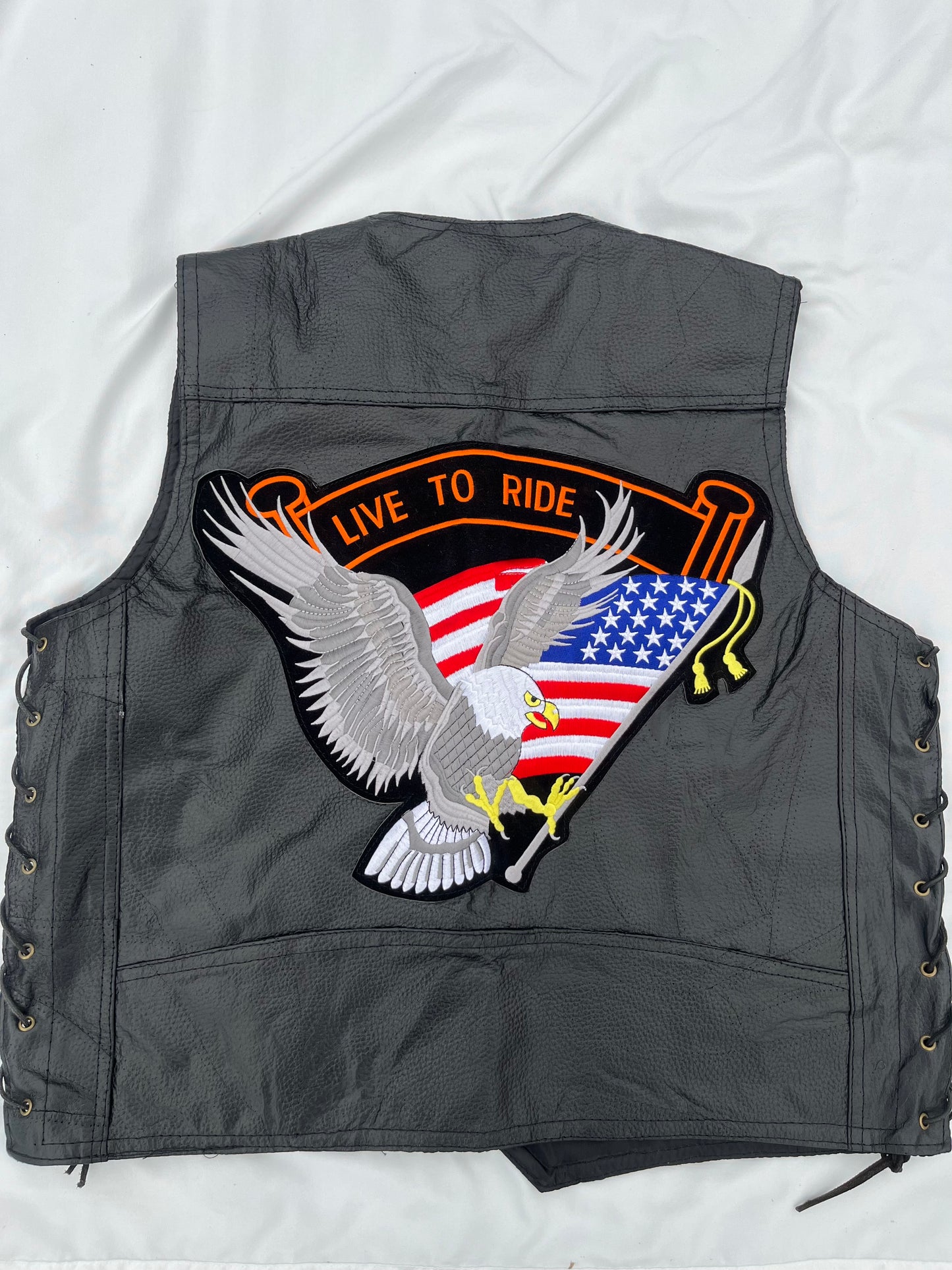Diamond Plate Genuine Leather Vest With Eagle