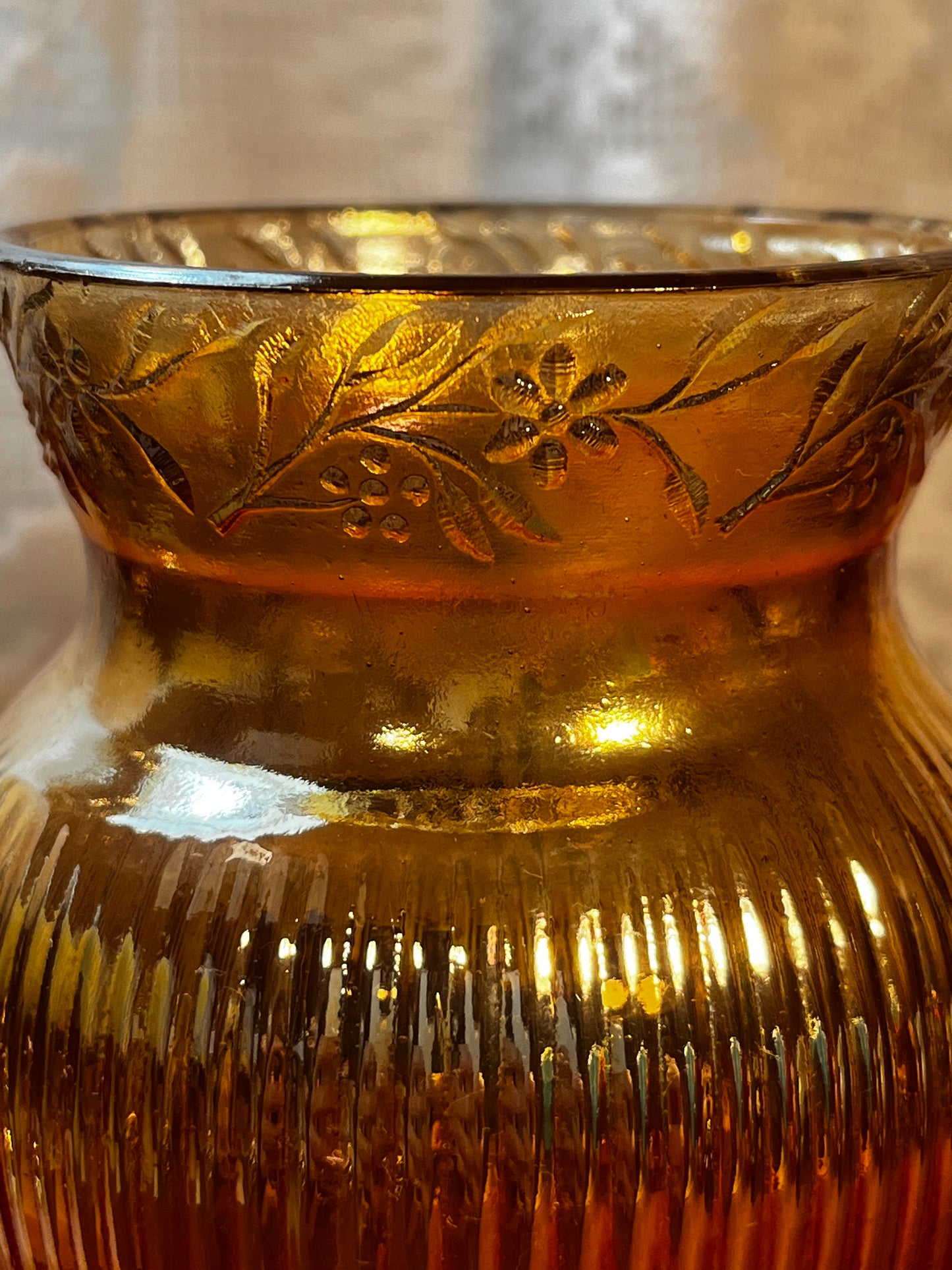 Vintage Marigold Daisy Floral Pattered Vase