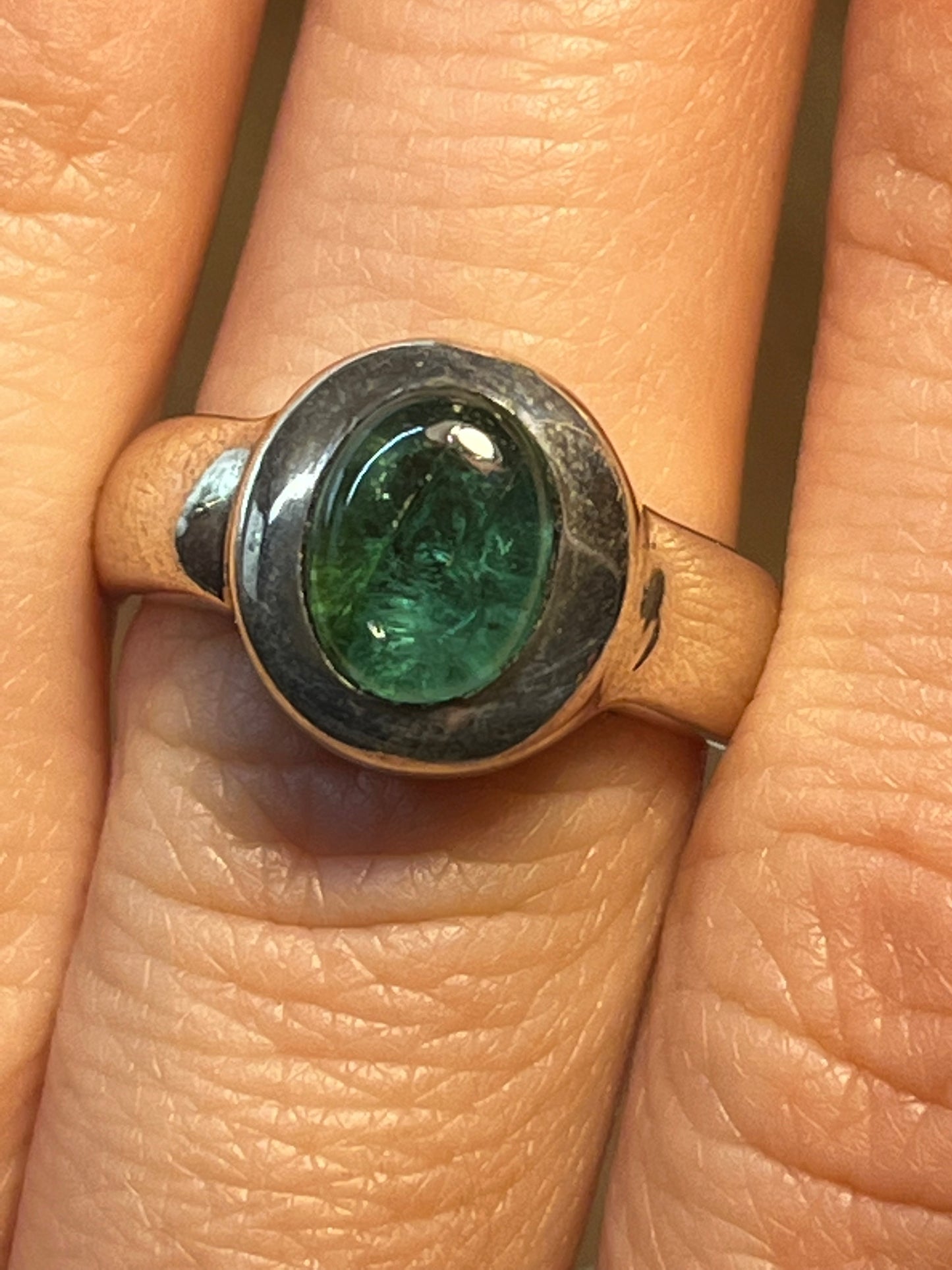 Vintage Emerald Green Oval Ring