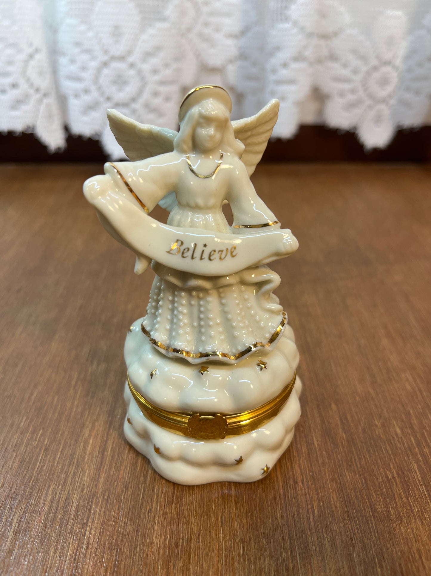 Treasures Limited Edition The Angel Of Faith Box Lenox