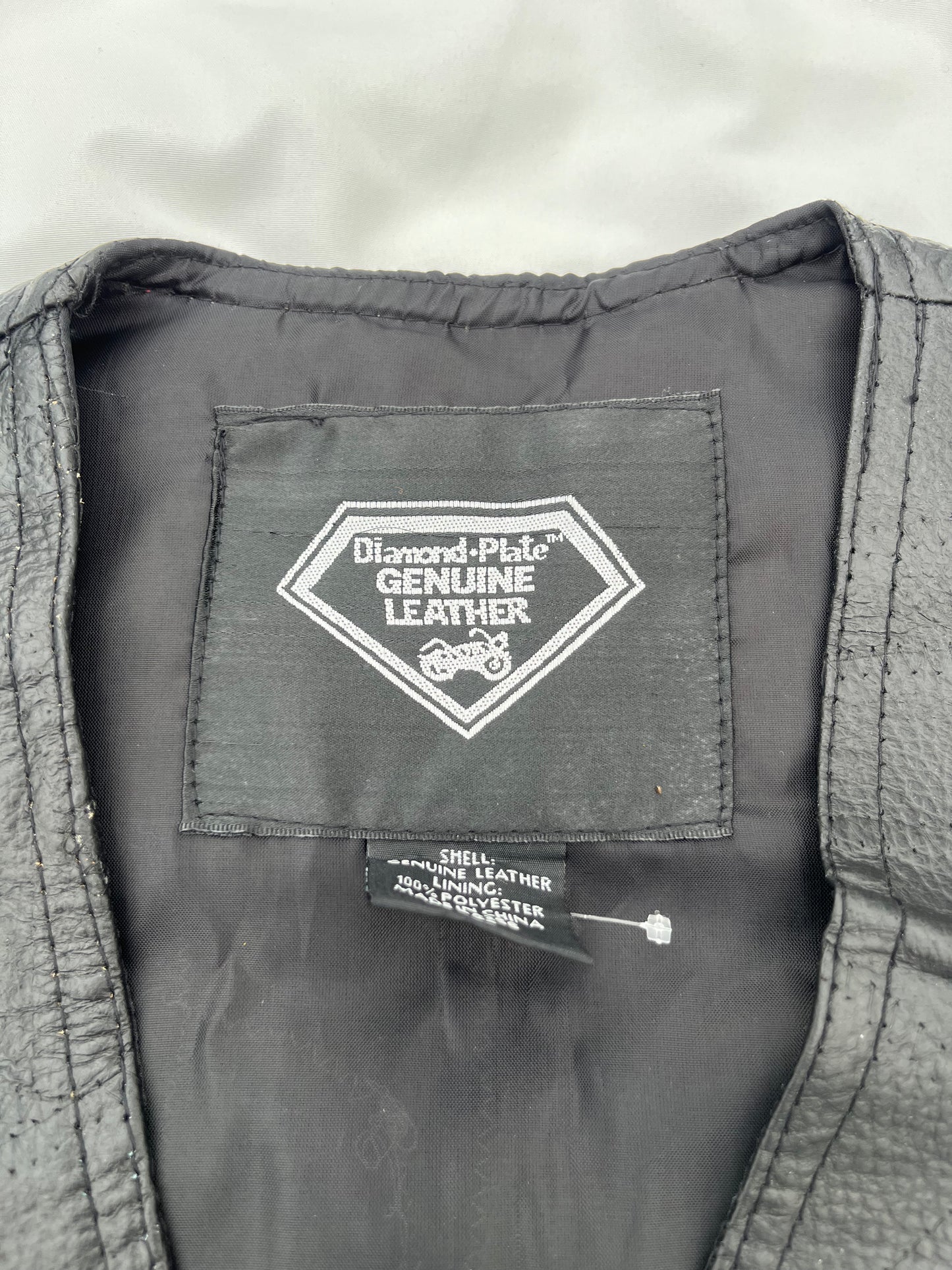 Diamond Plate Genuine Leather Vest With Eagle