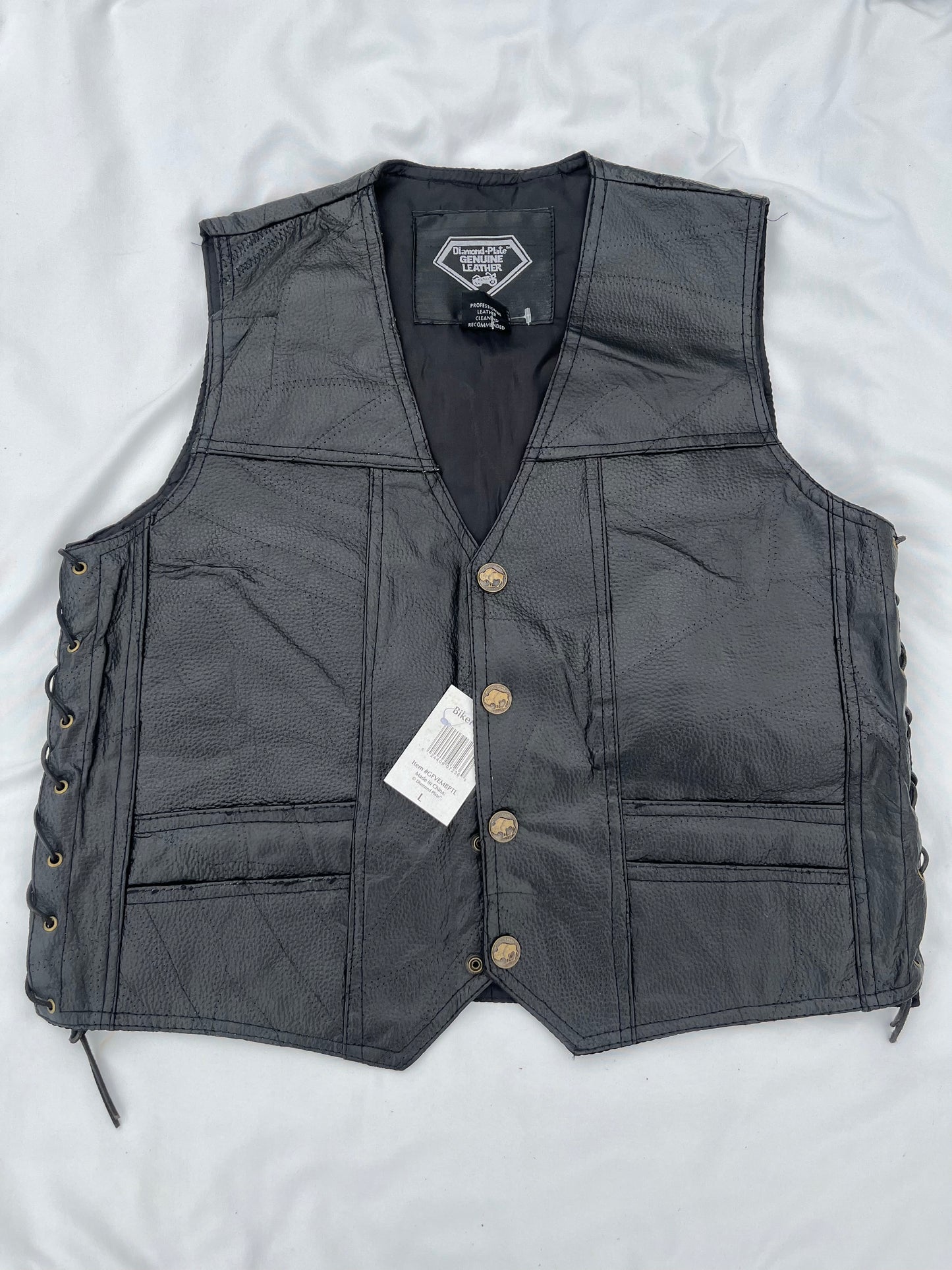 Diamond Plate Genuine Leather Vest With Eagle