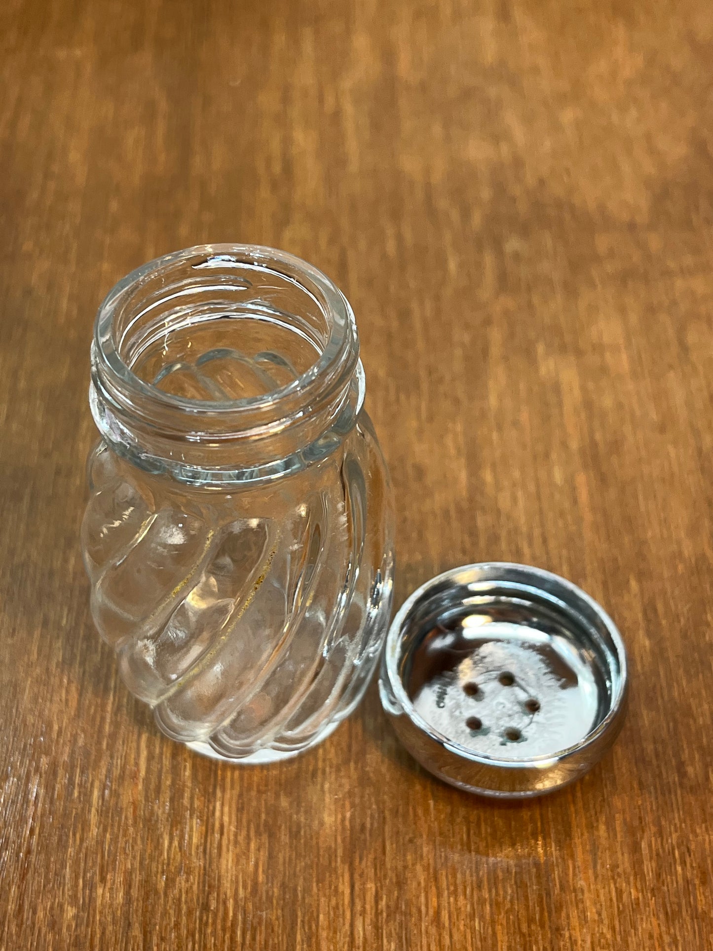 Swirl Red Pepper/Parmesan Cheese Shaker