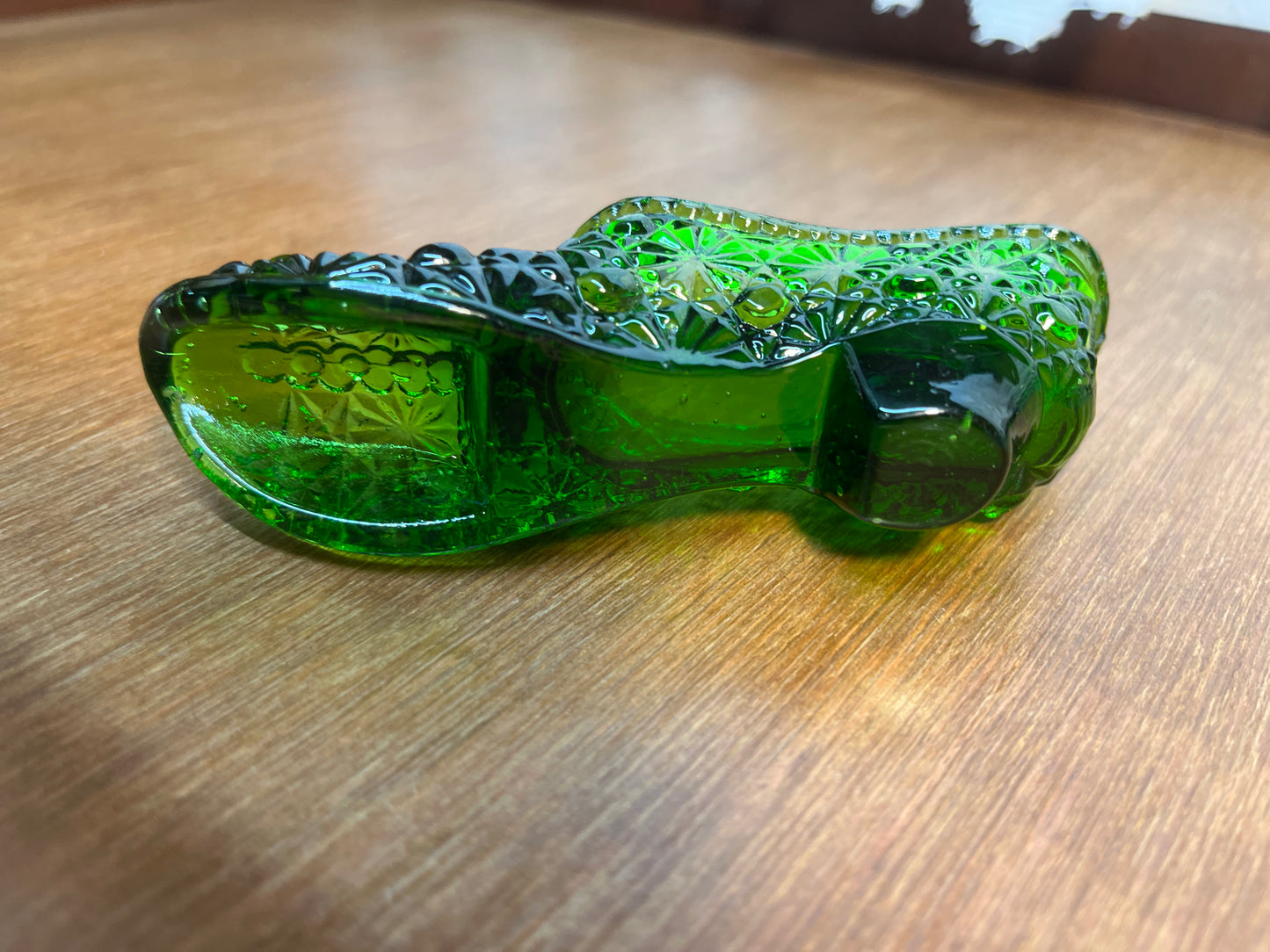 Vintage Art Glass Emerald Green Shoe