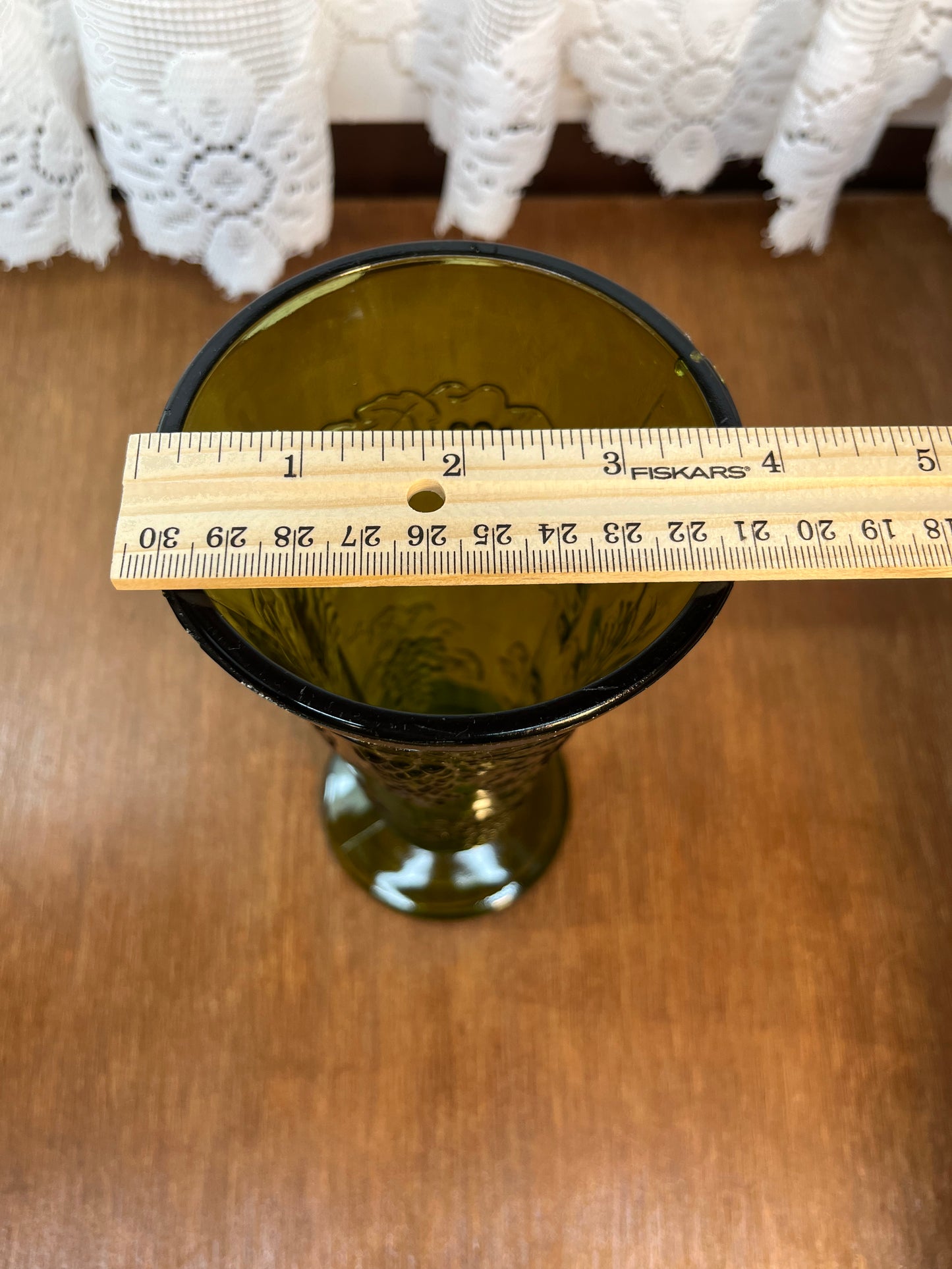 Vintage Indiana Colony Green Glass Grape Pattern Footed Vase
