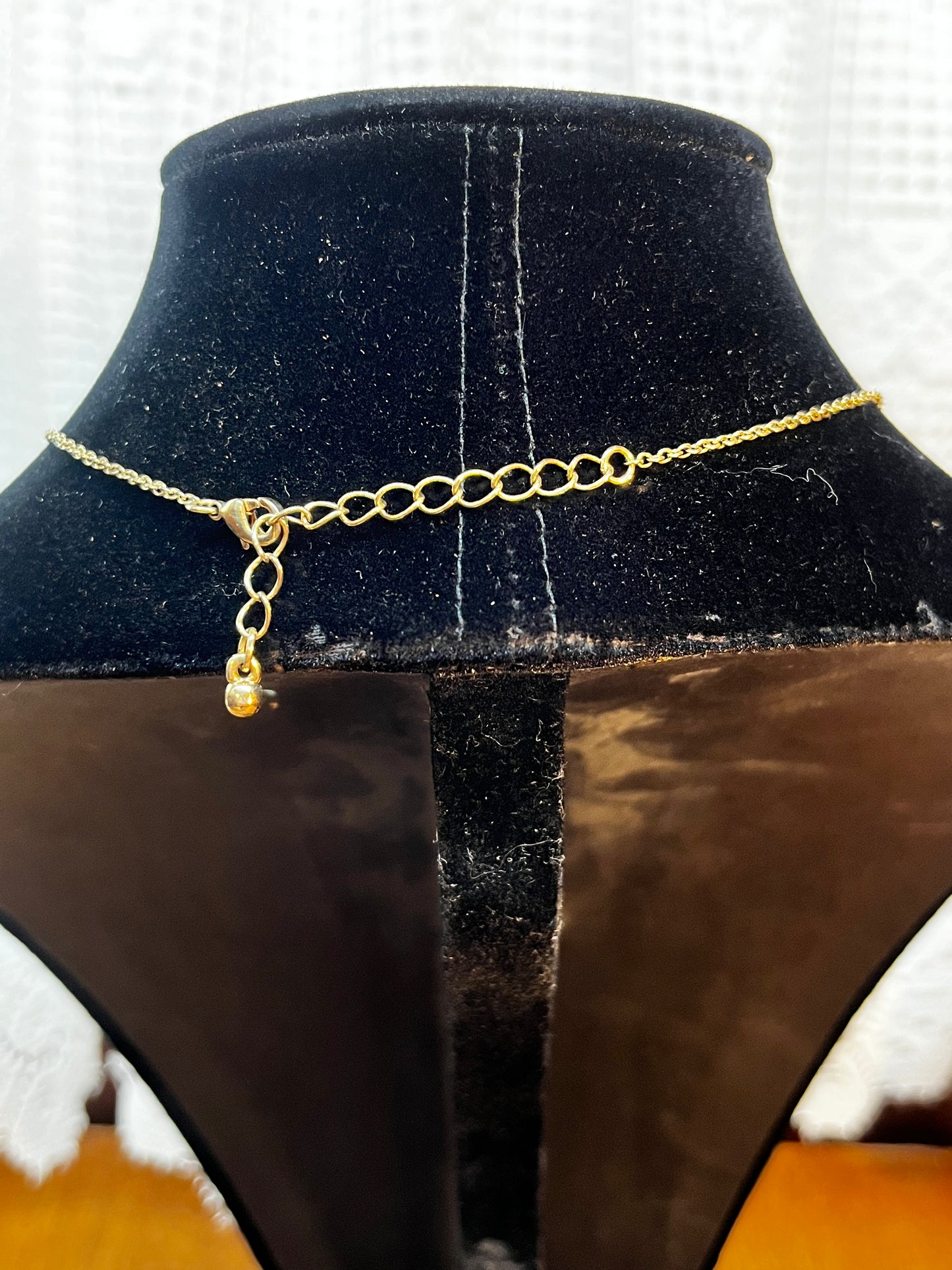 Feather Pendant Necklace