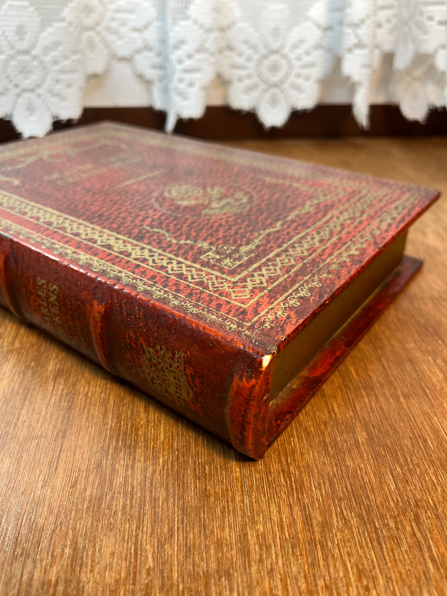 Hidden Storage Oliver Twist Charles Dickens Book Box