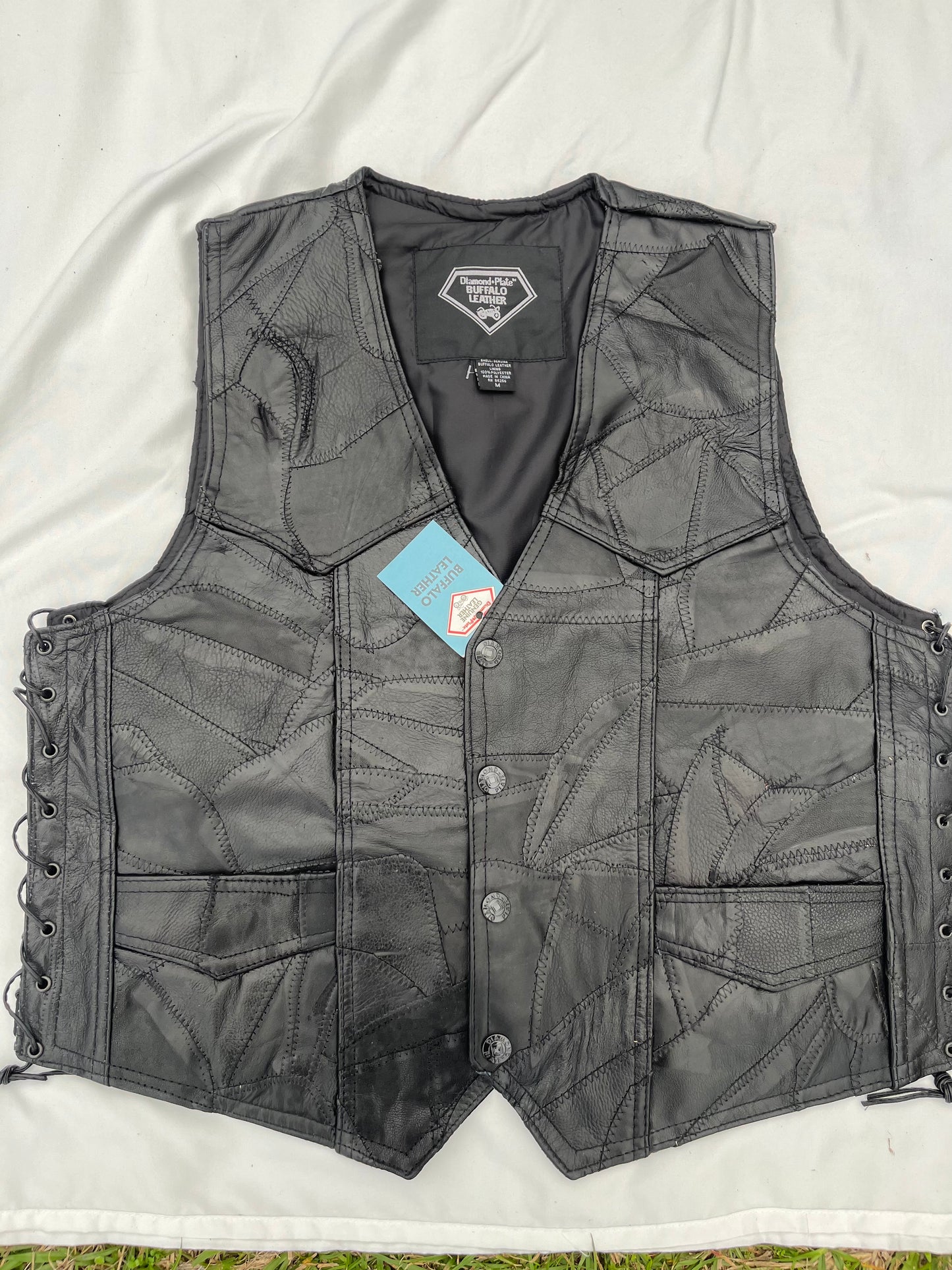 Diamond Plate Buffalo Leather Vest M