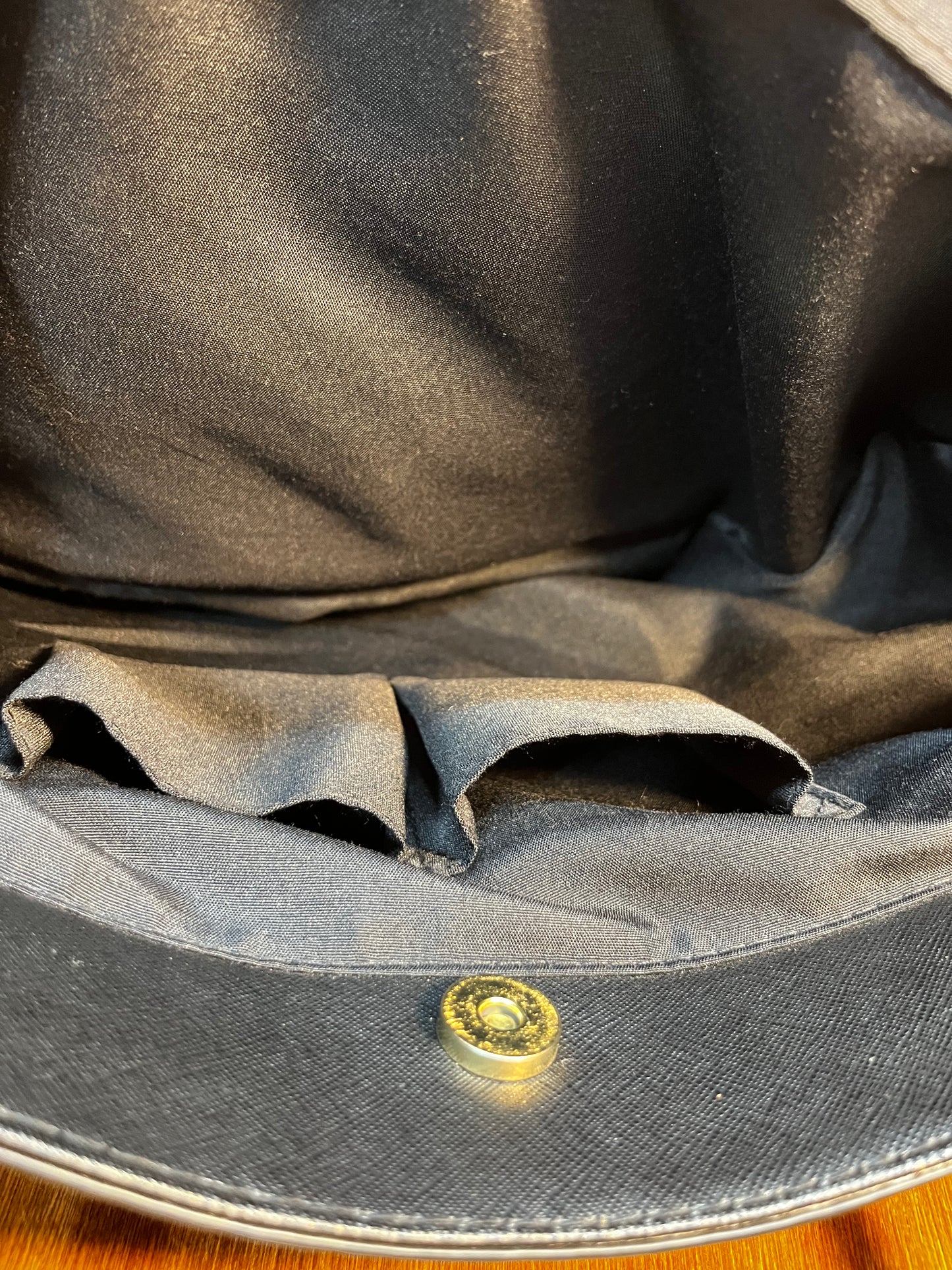 Floral Pattern Kenneth Cole Reaction Purse