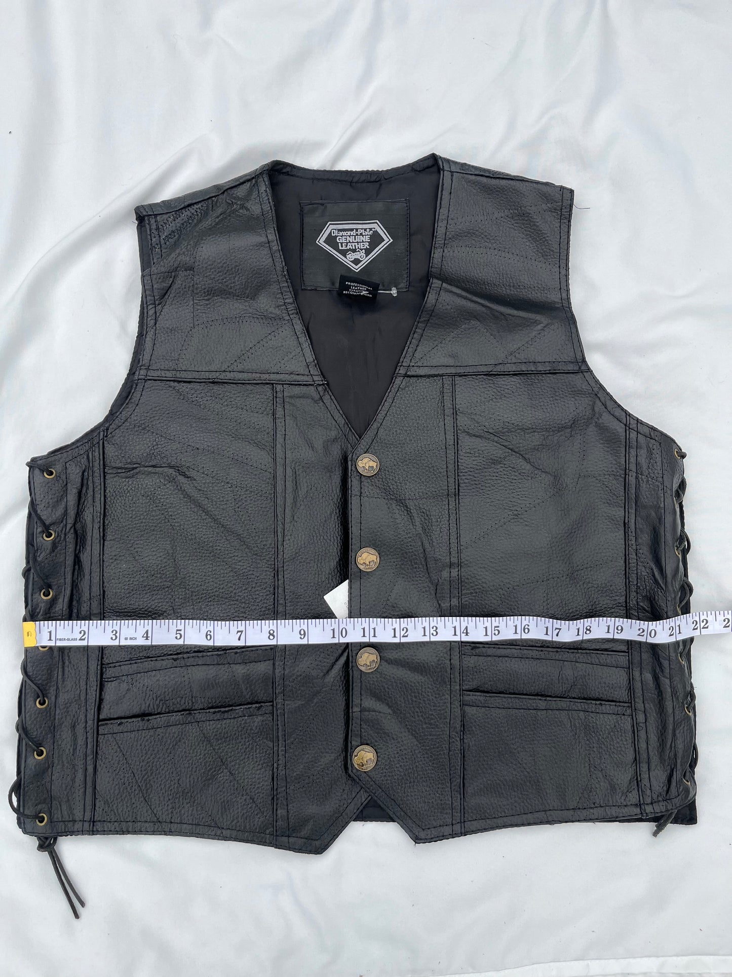 Diamond Plate Genuine Leather Vest With Eagle