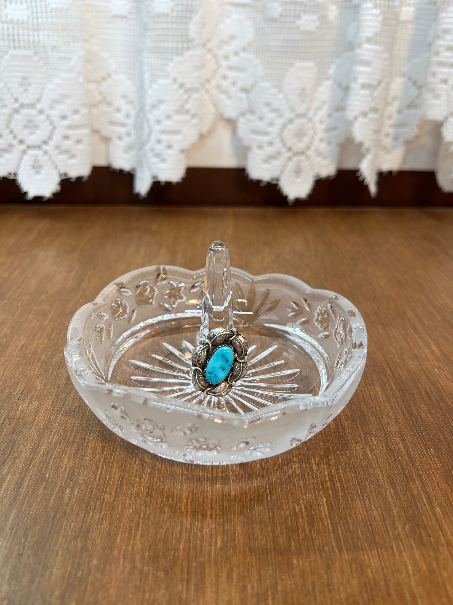 Vintage Floral Frosted Ring Holder