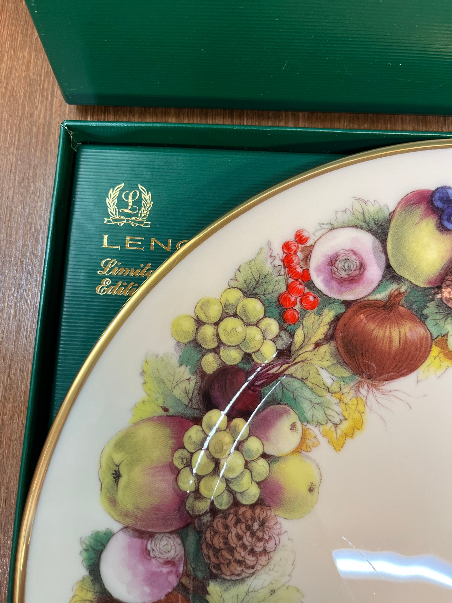 Vintage Limited Edition Collectible 1989 Lenox Colonial Christmas Wreath Series Plate