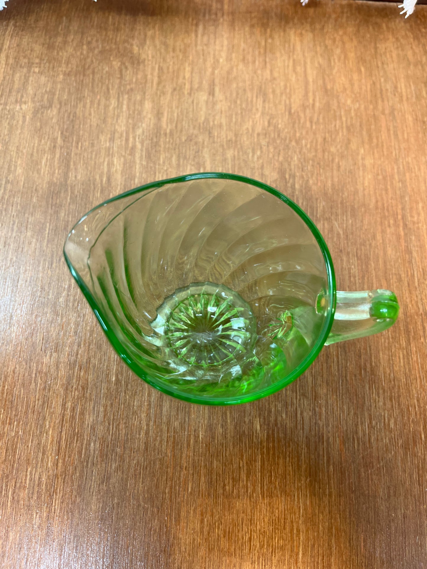 Vintage Spiral Uranium Glass Cream And Sugar Set