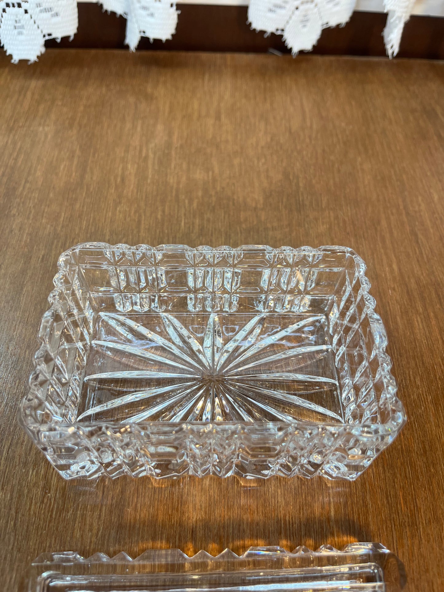 Vintage Crystal 24% Pbo Made In Poland Trinket Box