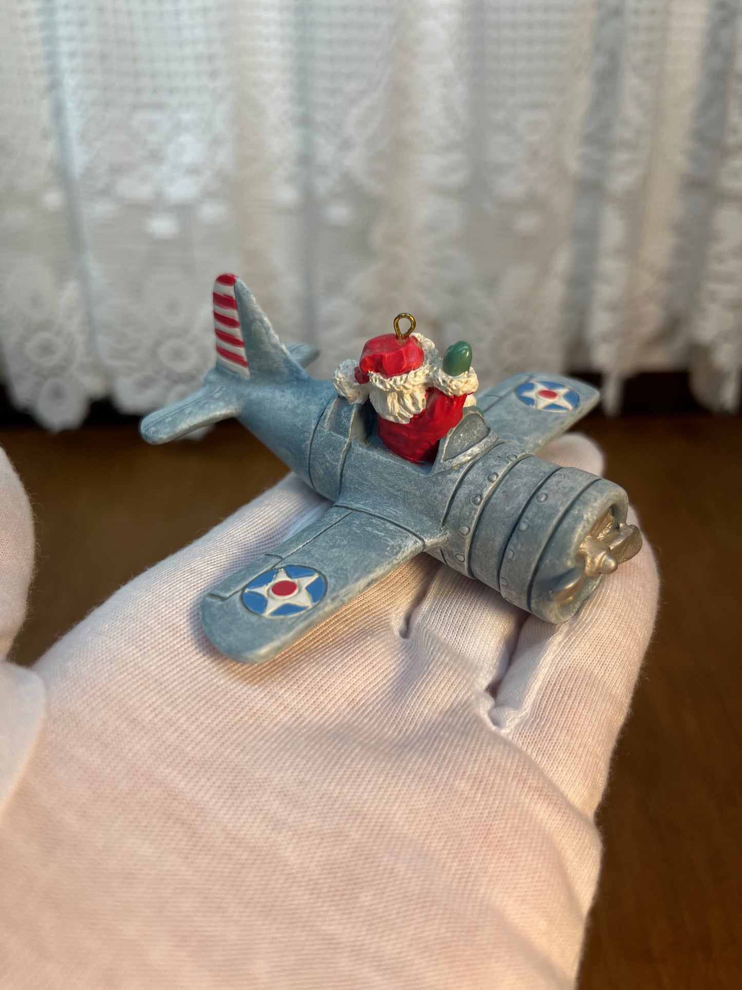 Collectible 1997 Santa Air Craft Plane