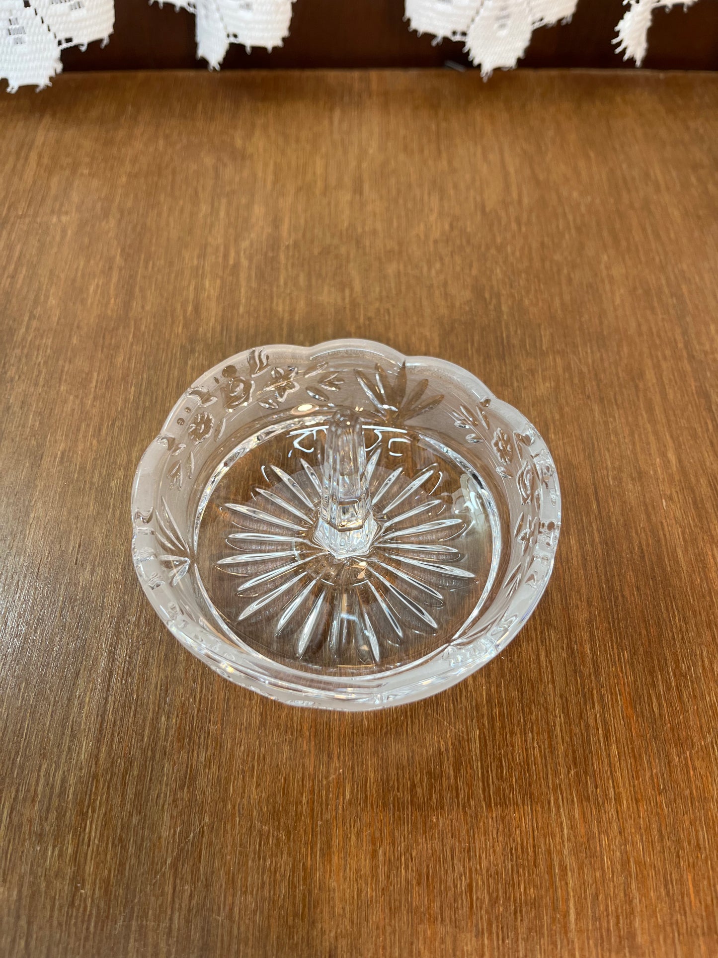 Vintage Floral Frosted Ring Holder