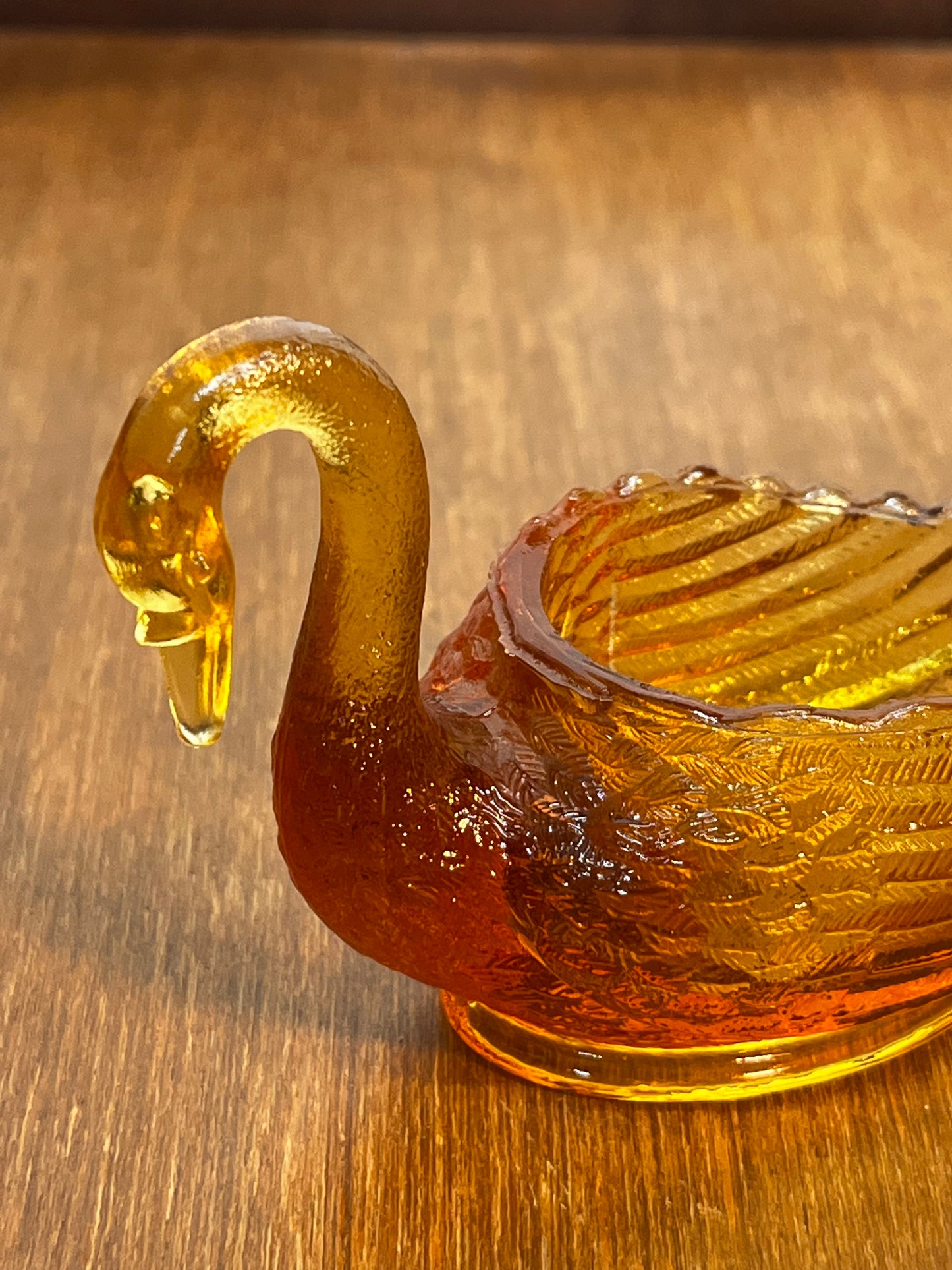 Vintage Small Amber Swan Trinket