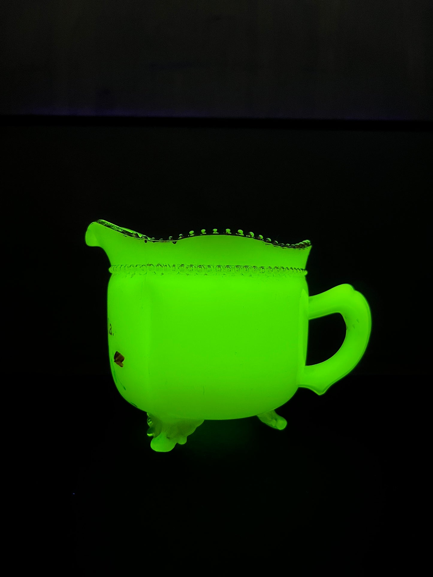 Vintage Heisey Parkersburg IA Souvenir Uranium Glass