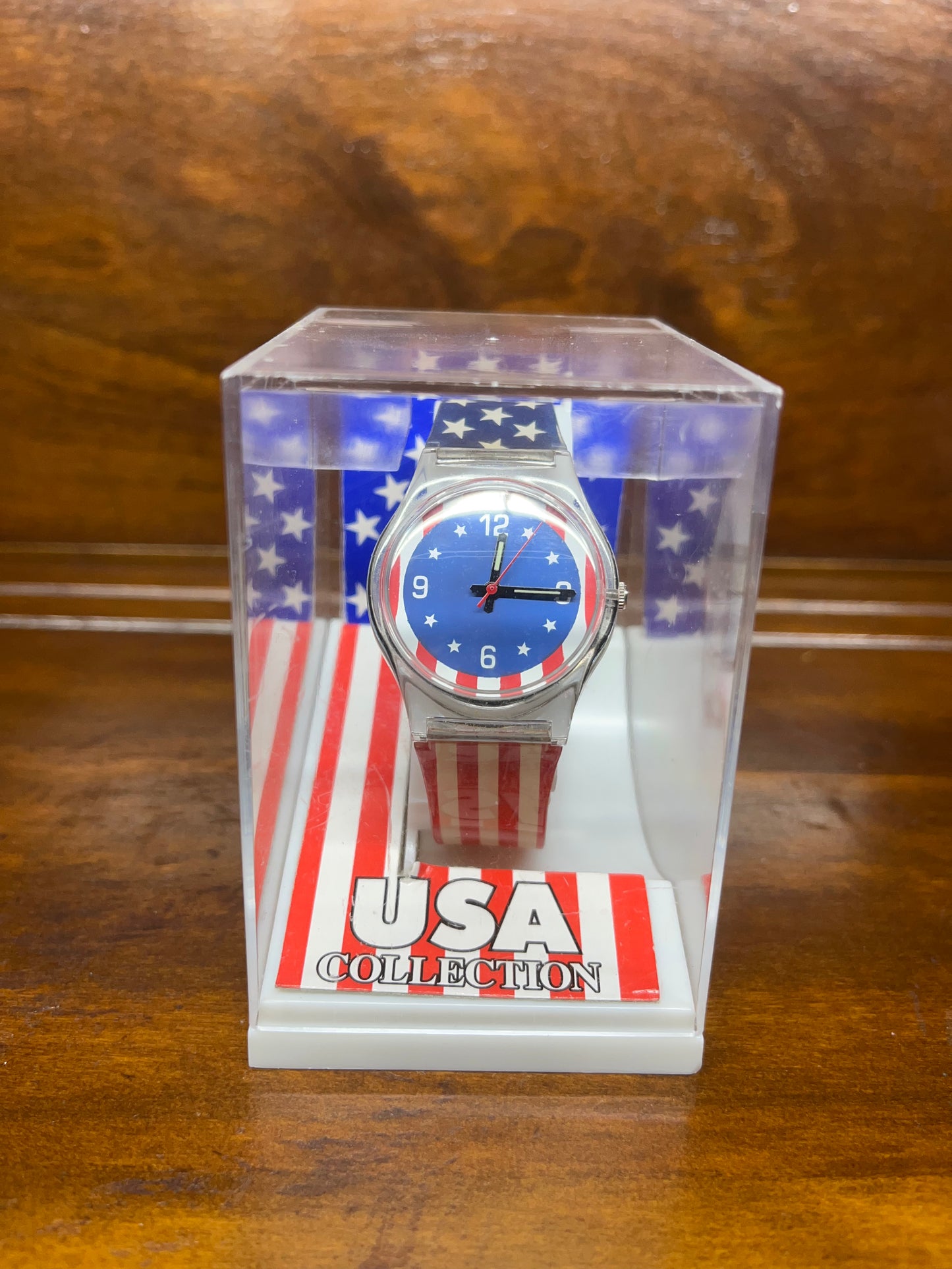 Vintage USA Collection Red, White & Blue Patriotic Watch