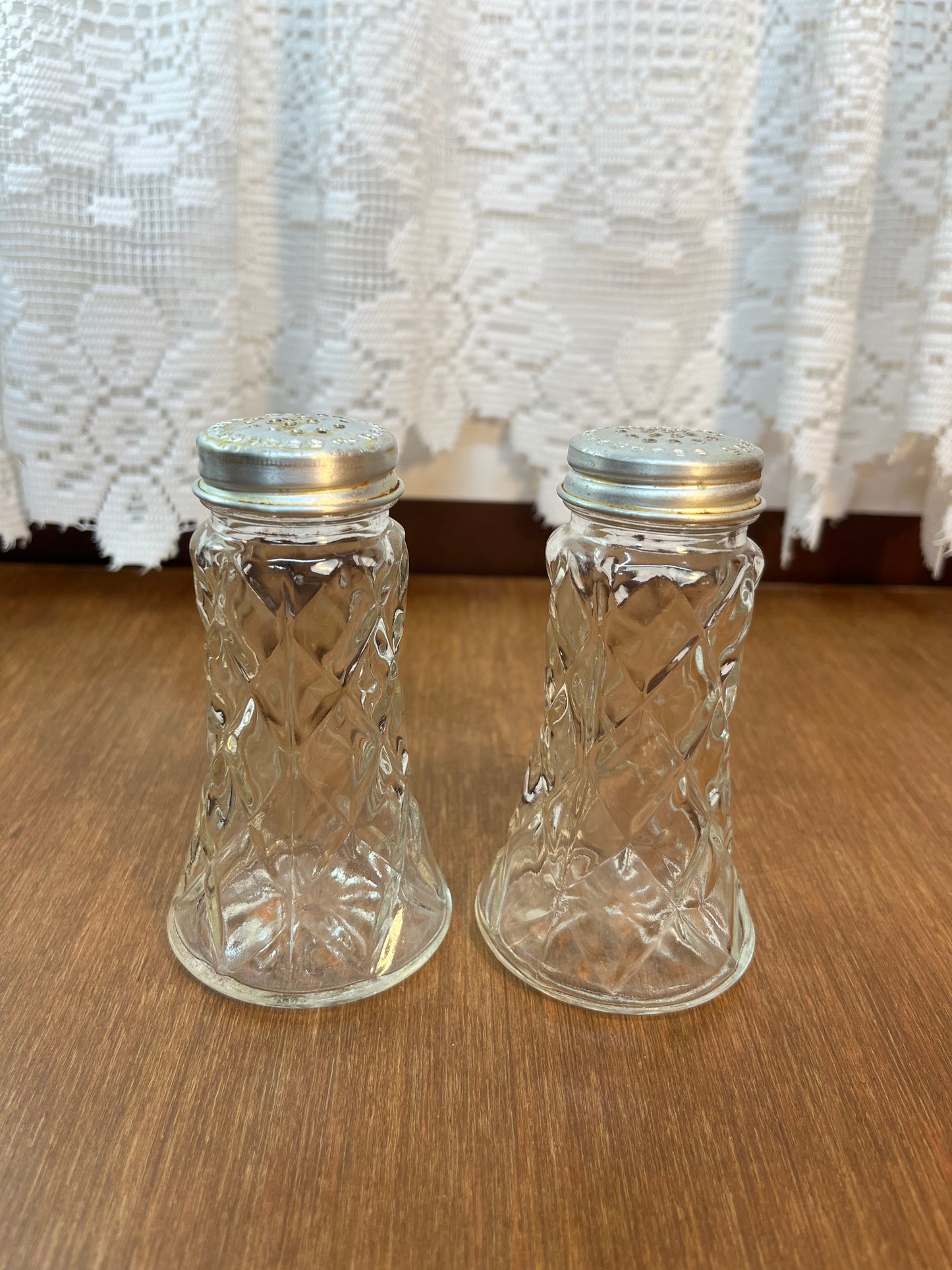 Vintage Salt & Pepper Shaker