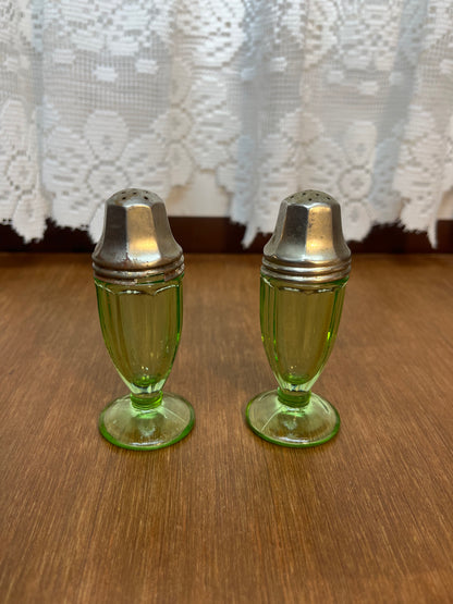 Vintage Uranium Glass Hazel Atlas Salt And Pepper Shaker Set