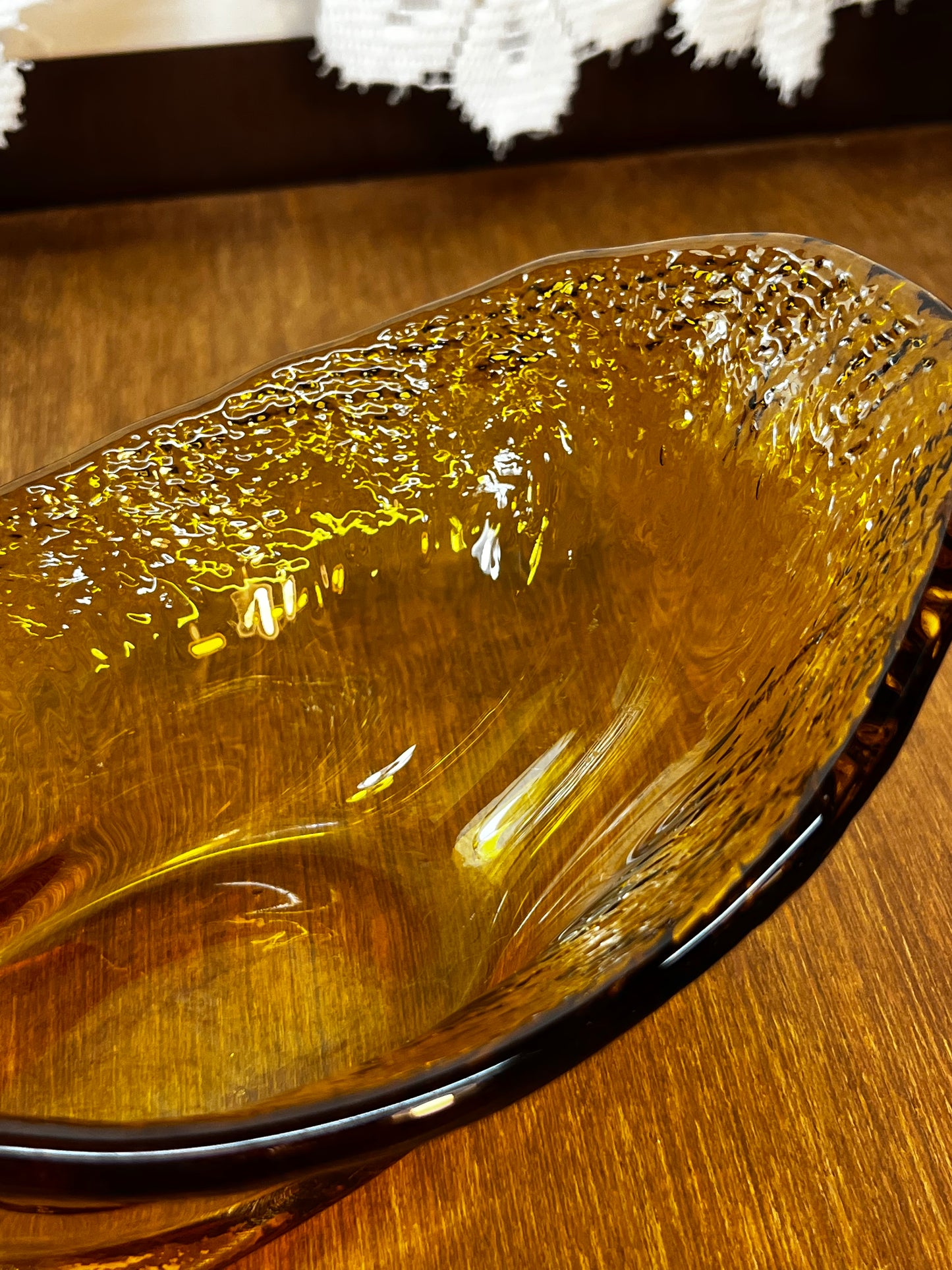 Vintage Amber Art Glass Swan