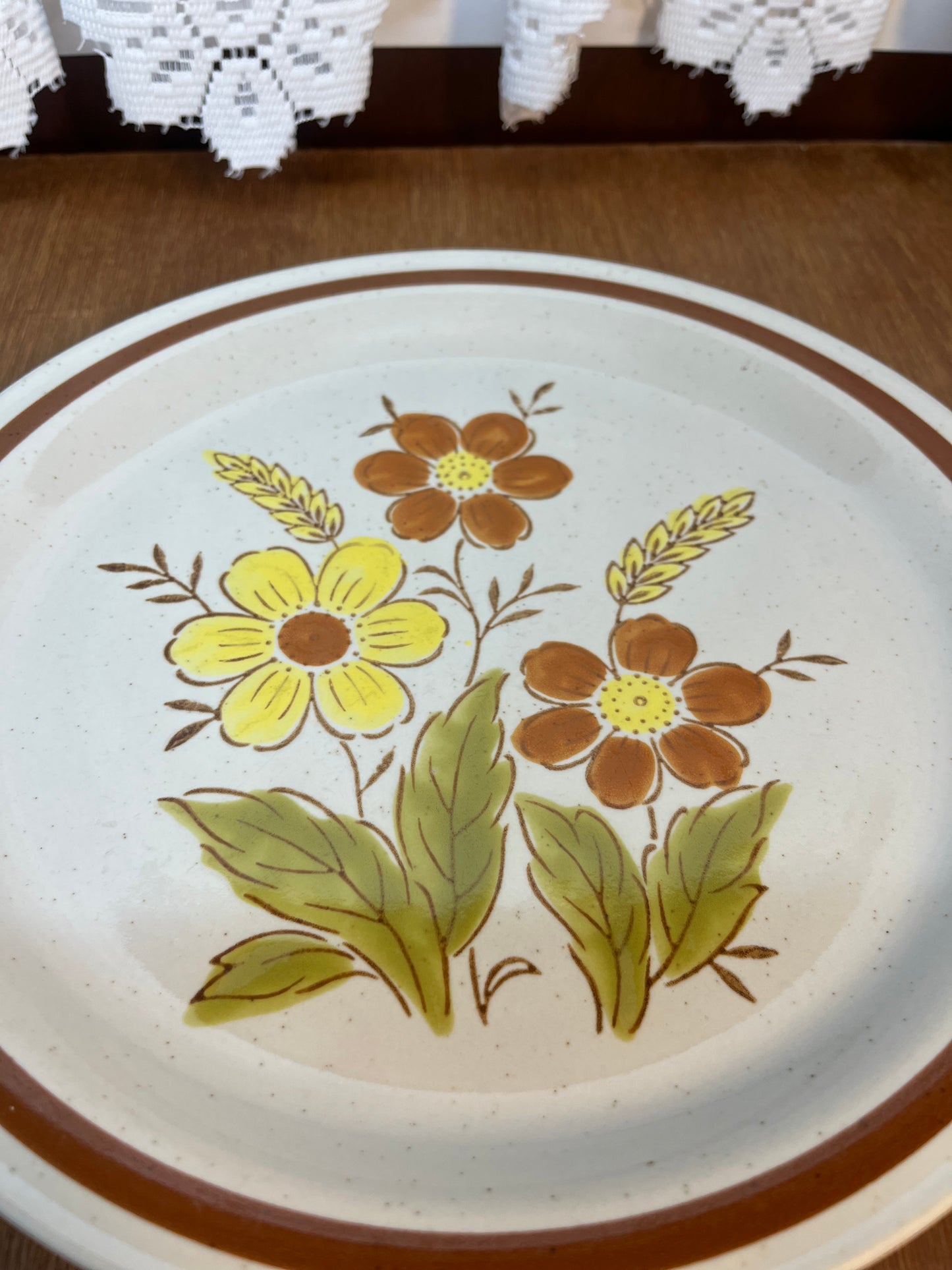 Autumn Collection Stoneware Wheat Flower Plate