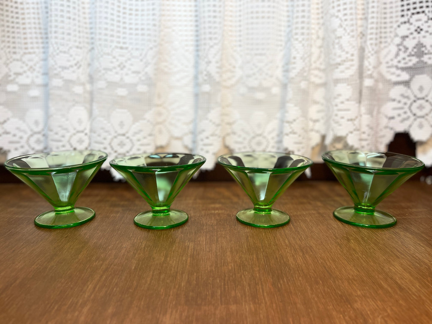 Vintage Uranium Federal Glass Dessert Cups