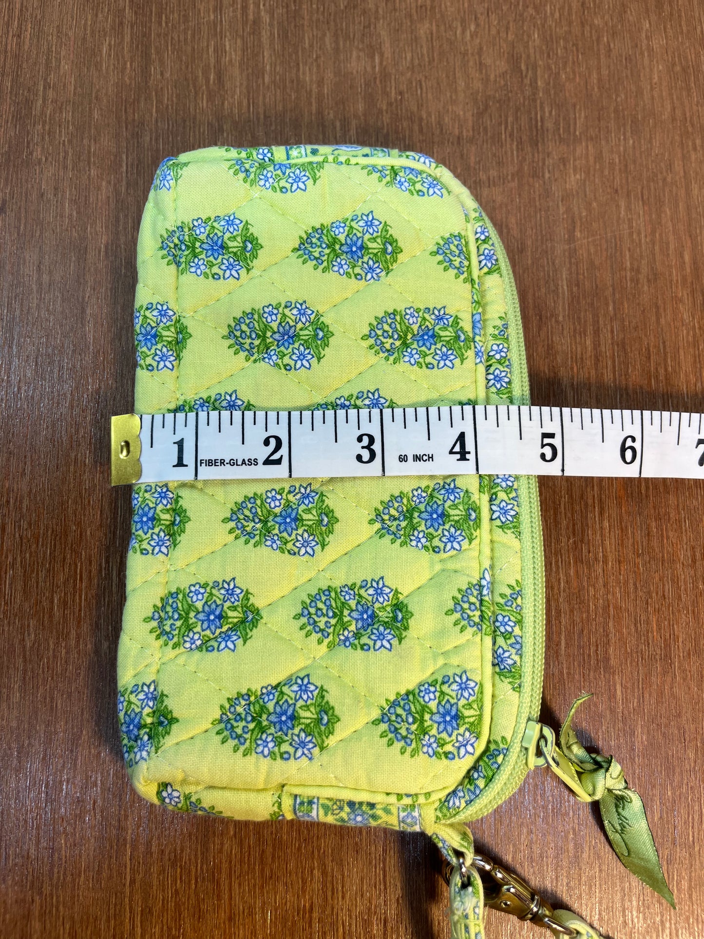 Citrus Lime Green Zip Up Vera Bradley Wallet Wristlet