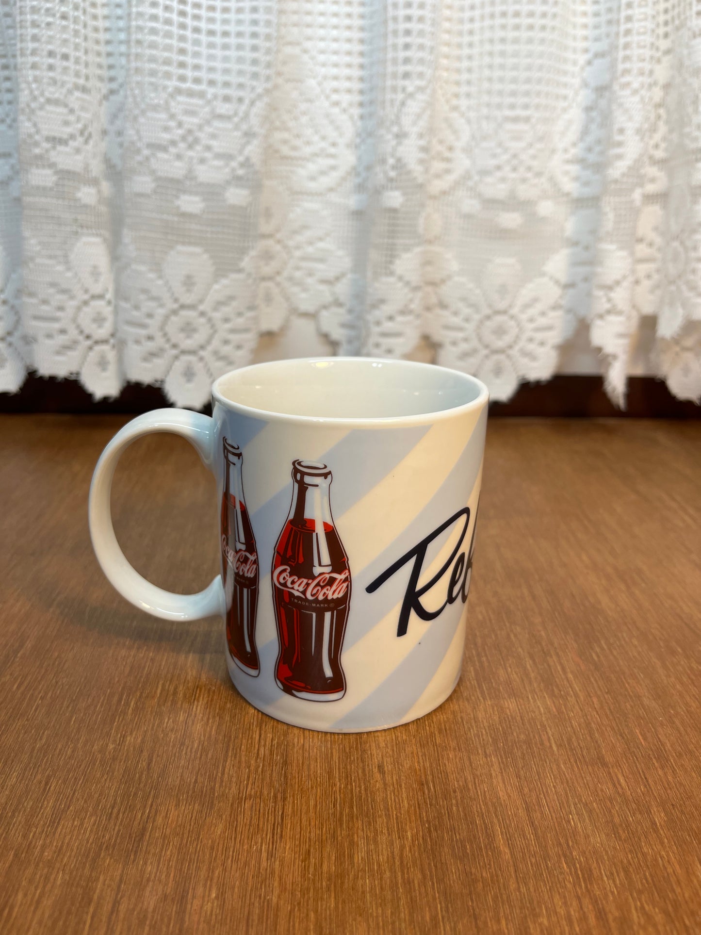 Vintage Refreshing Coca Cola Coffee Mug