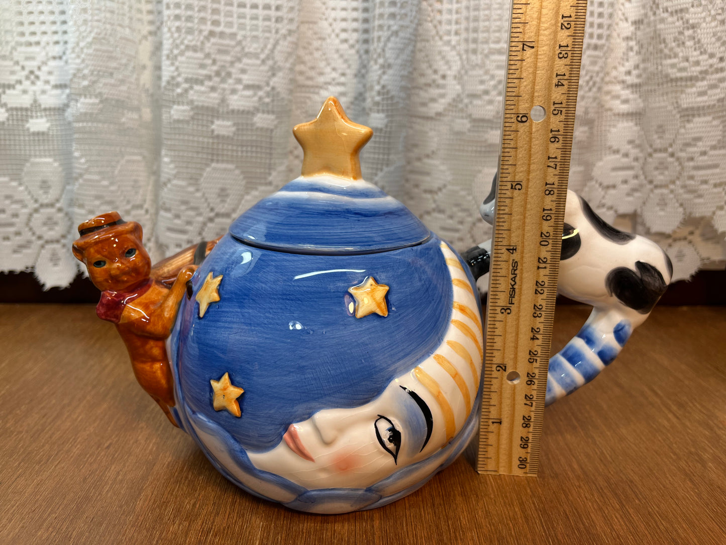 Vintage Cow Jumps Over The Moon Tea Pot And Tea Cups