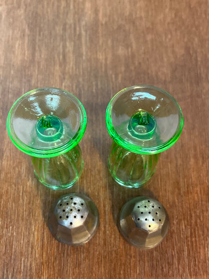 Vintage Uranium Glass Hazel Atlas Salt And Pepper Shaker Set