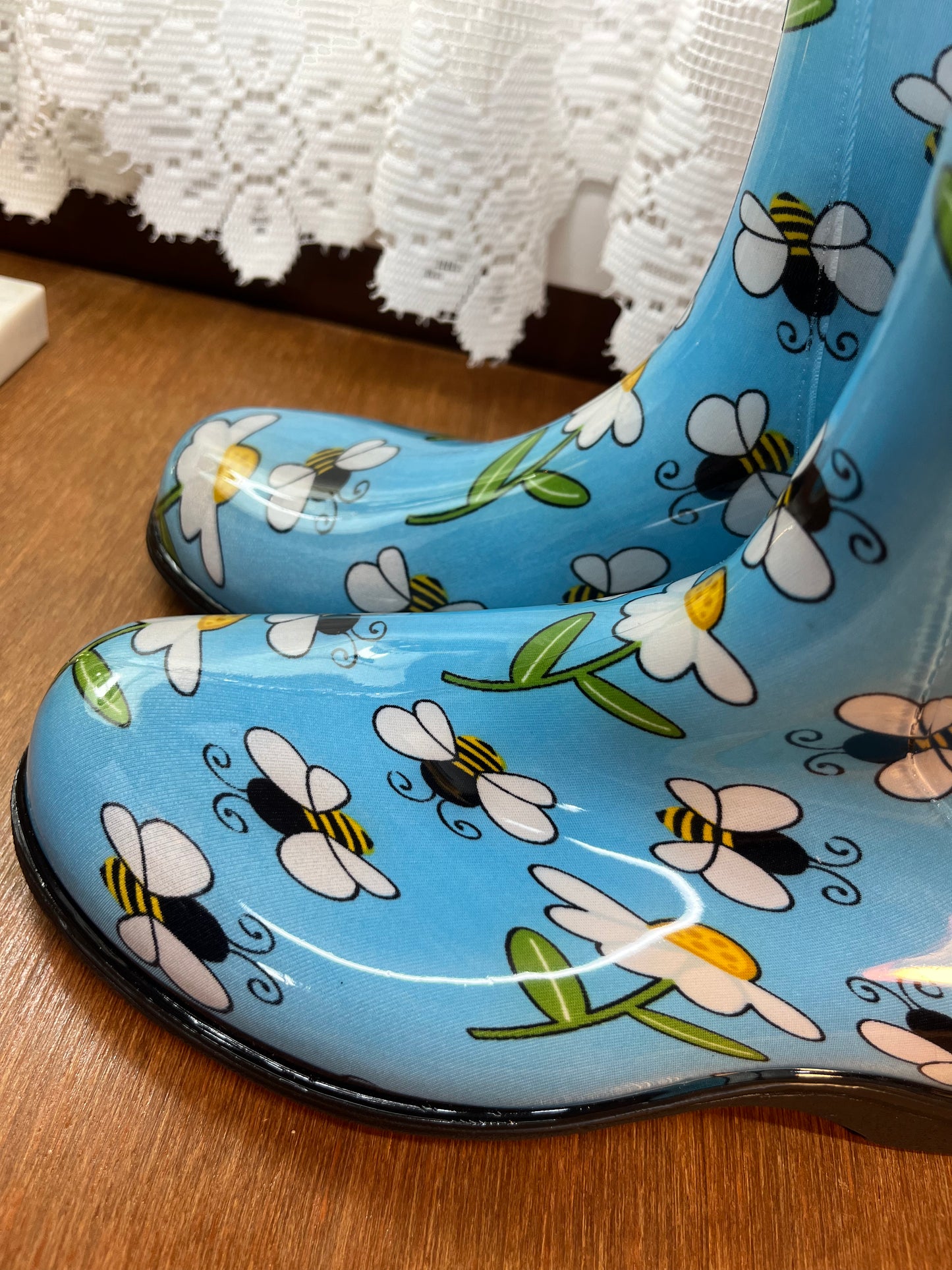 Bumble Bee & Daisy Rain/Garden Slogger Boots