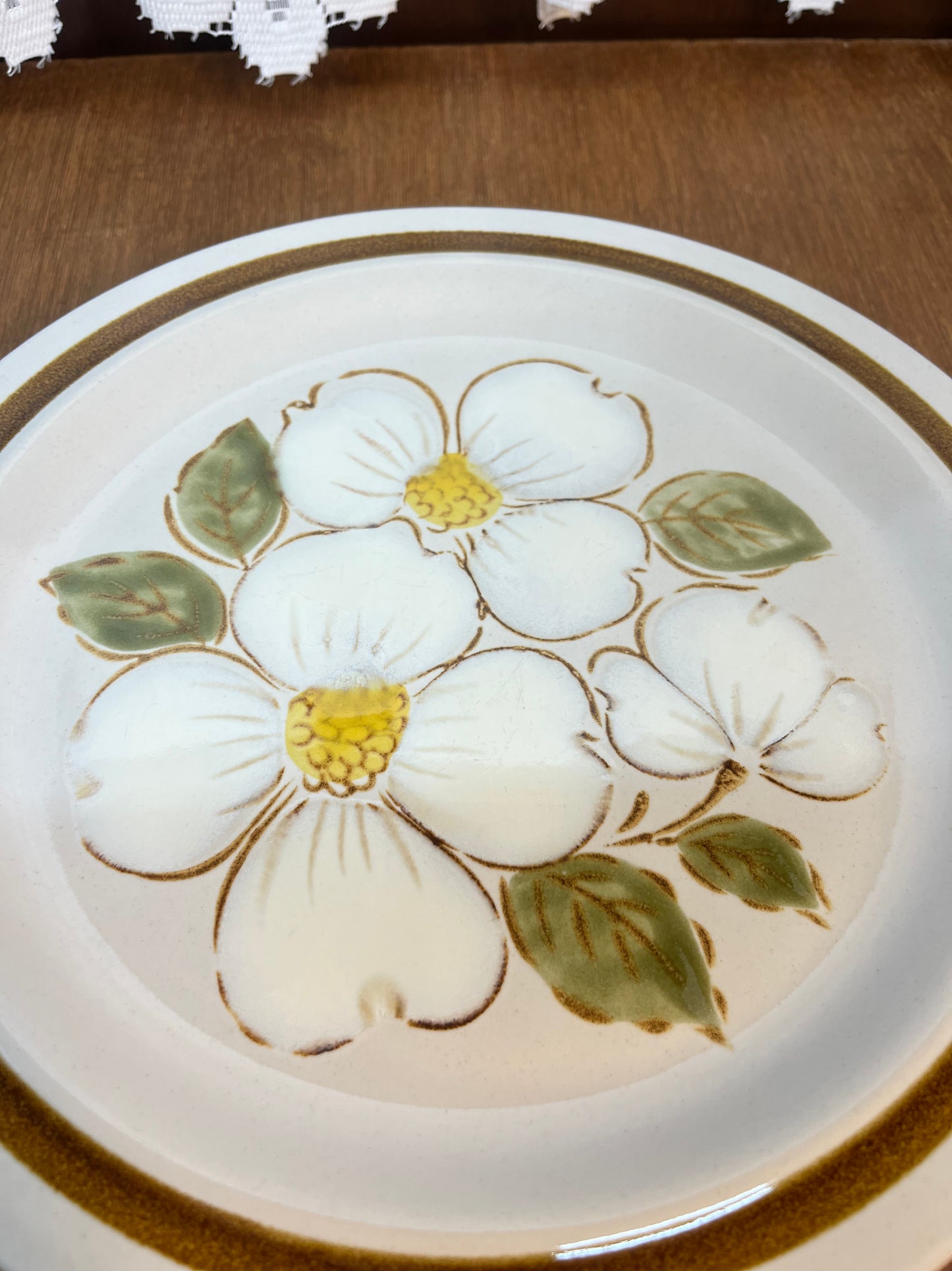 New Spring Daniele Collection Stoneware Plate