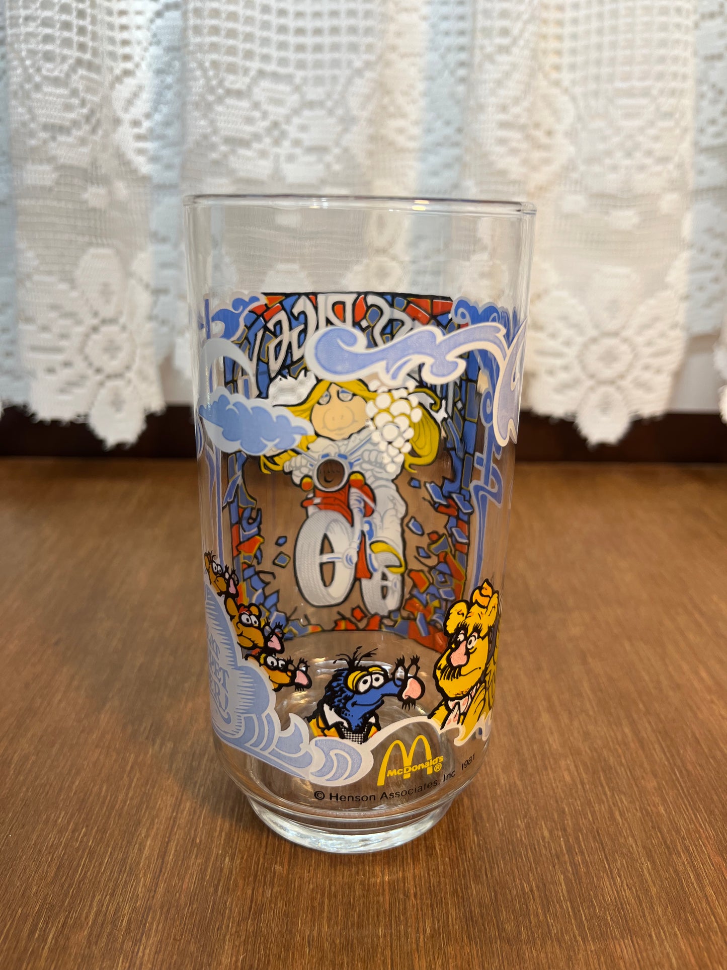 Vintage Miss Piggy McDonalds Glass Up