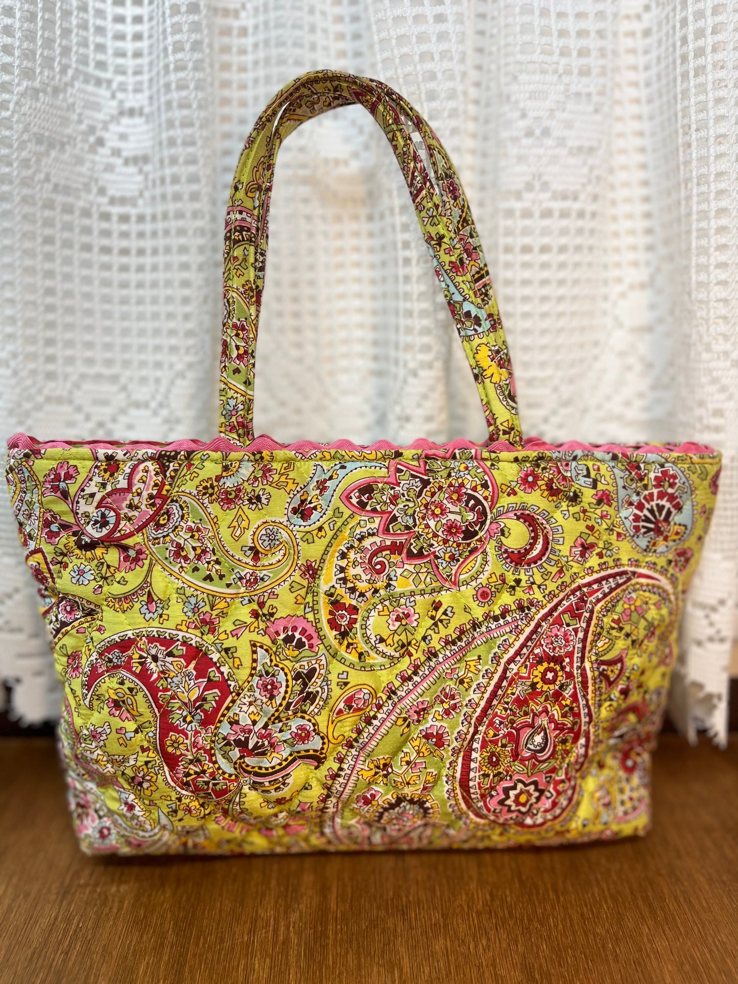 Pink & Green Paisley Floral Pattern Vera Bradley Hand Bag