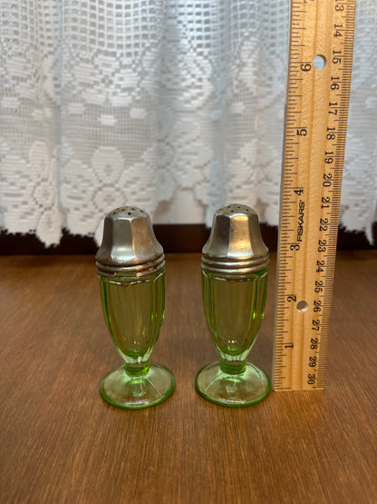 Vintage Uranium Glass Hazel Atlas Salt And Pepper Shaker Set